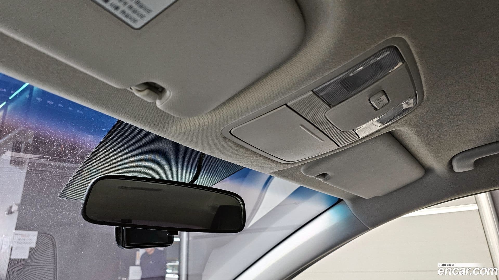 Main__Slider__Photo:K3 Kia 2018.3-16