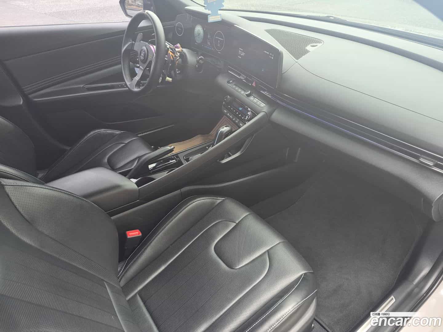 AVANTE Hyundai 2022.7-OPTION-019