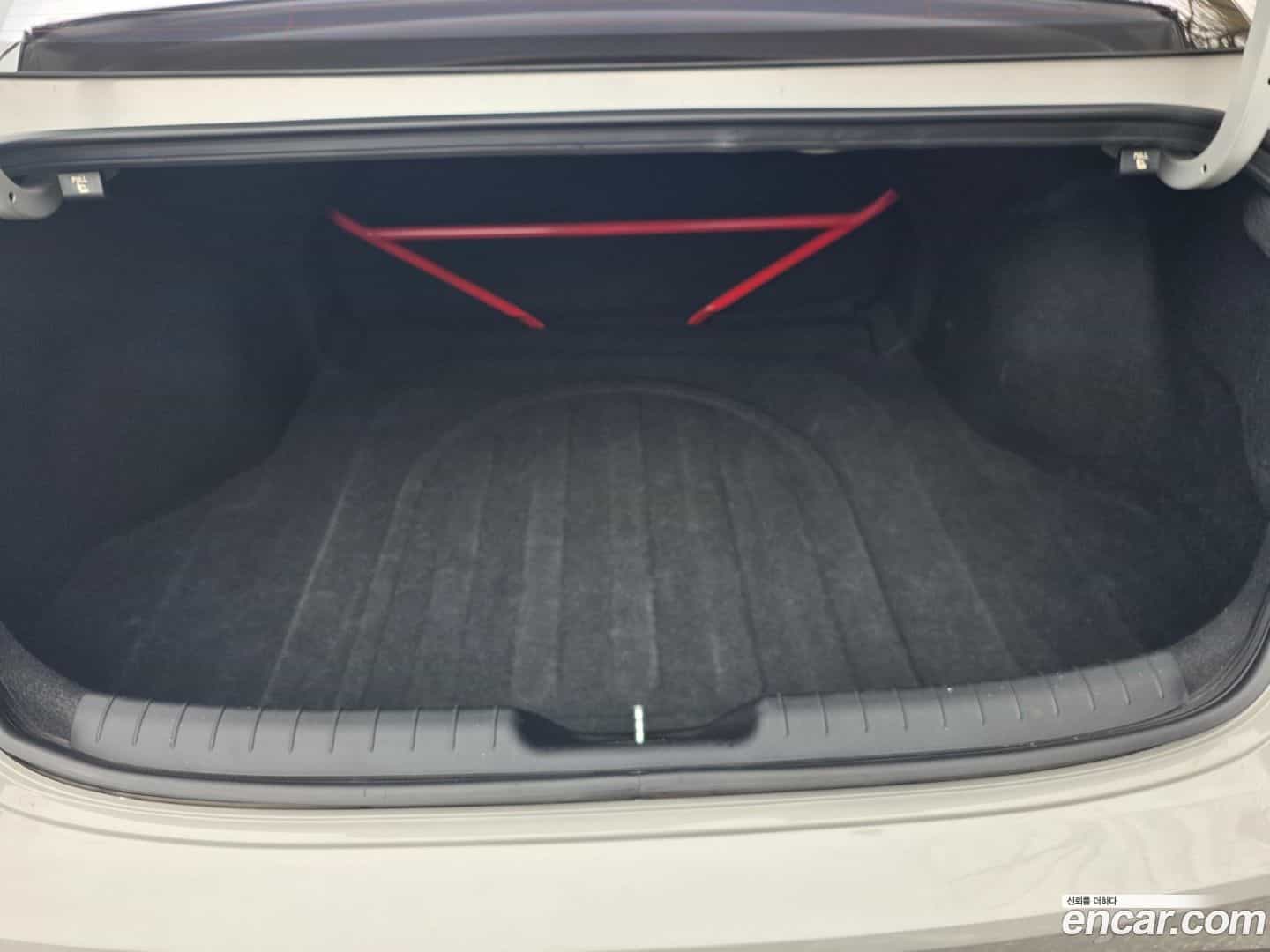 AVANTE Hyundai 2022.7-OPTION-023