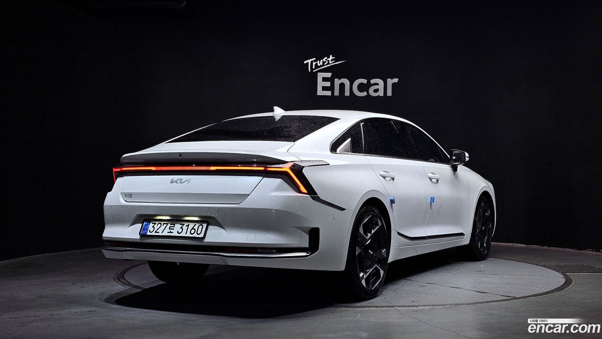 Main__Slider__Photo:K8 Kia 2025.6-1