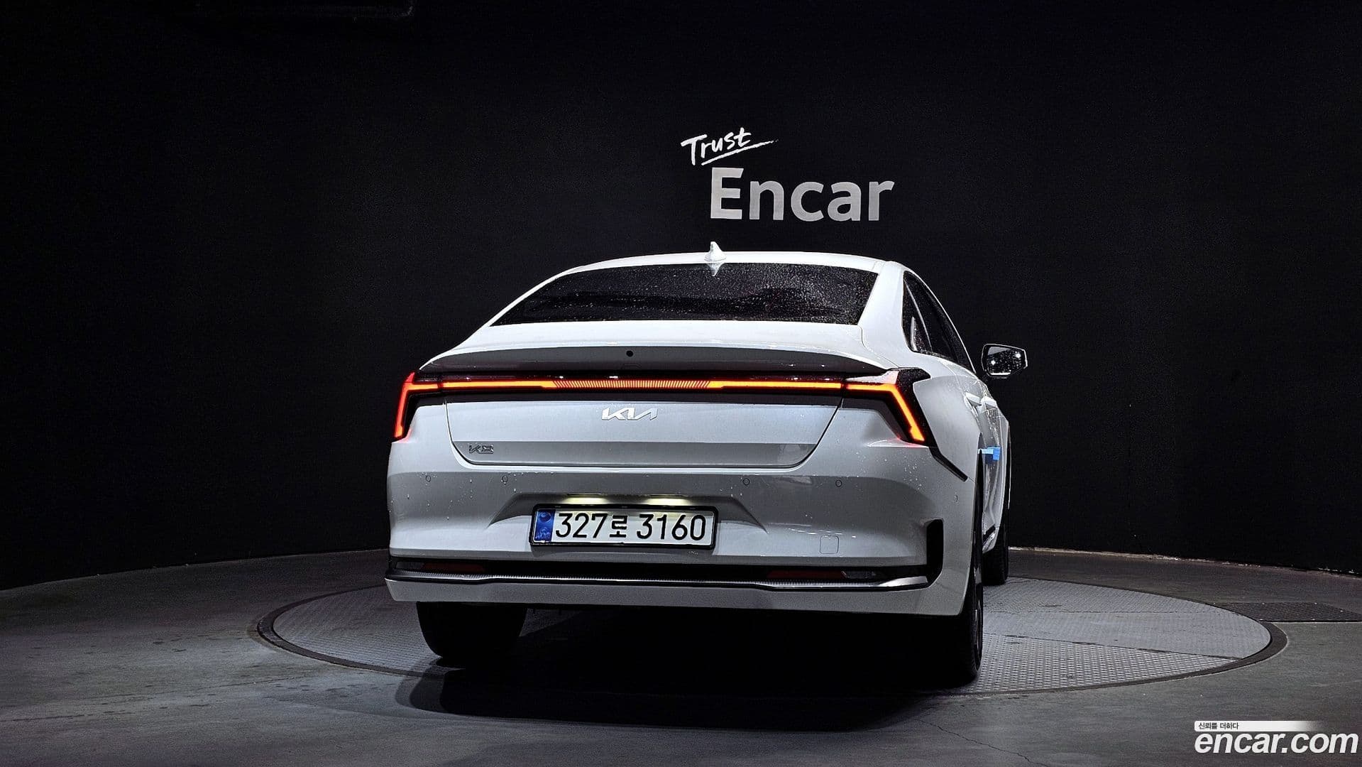 Main__Slider__Photo:K8 Kia 2025.6-3