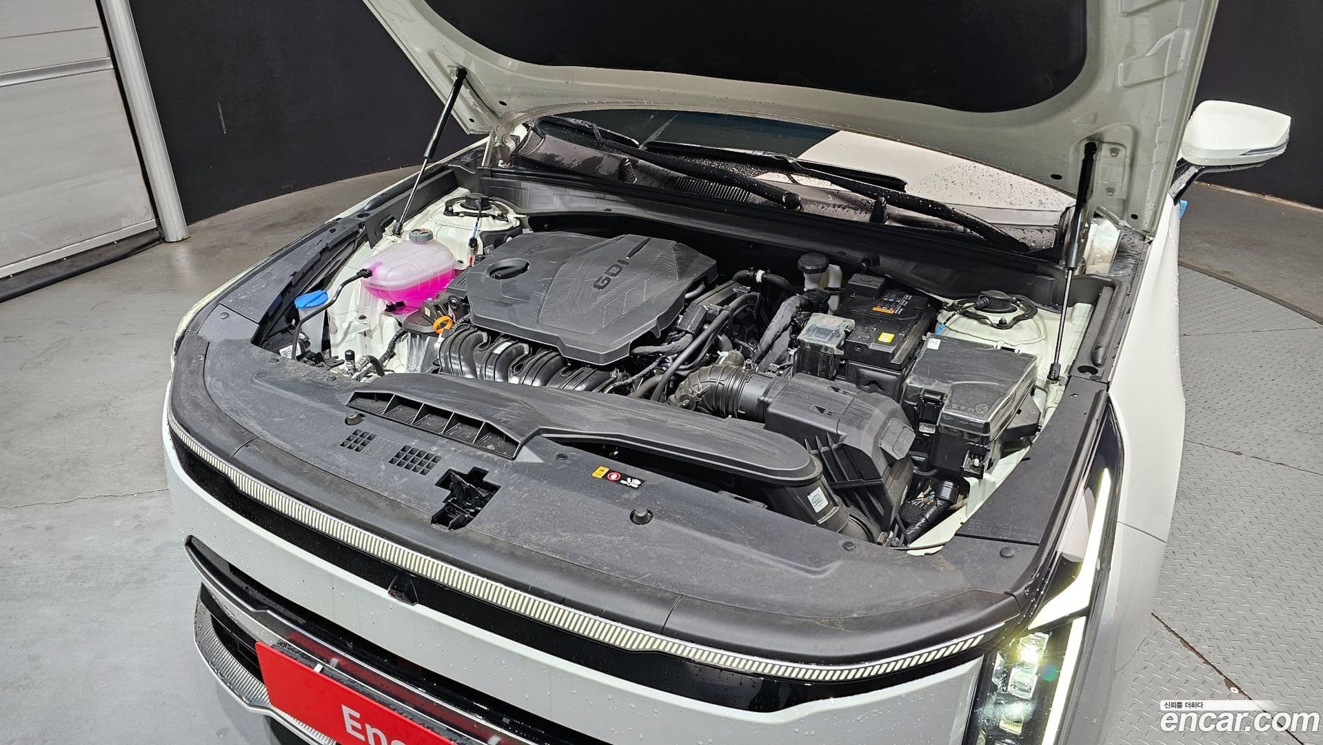 Main__Slider__Photo:K8 Kia 2025.6-5