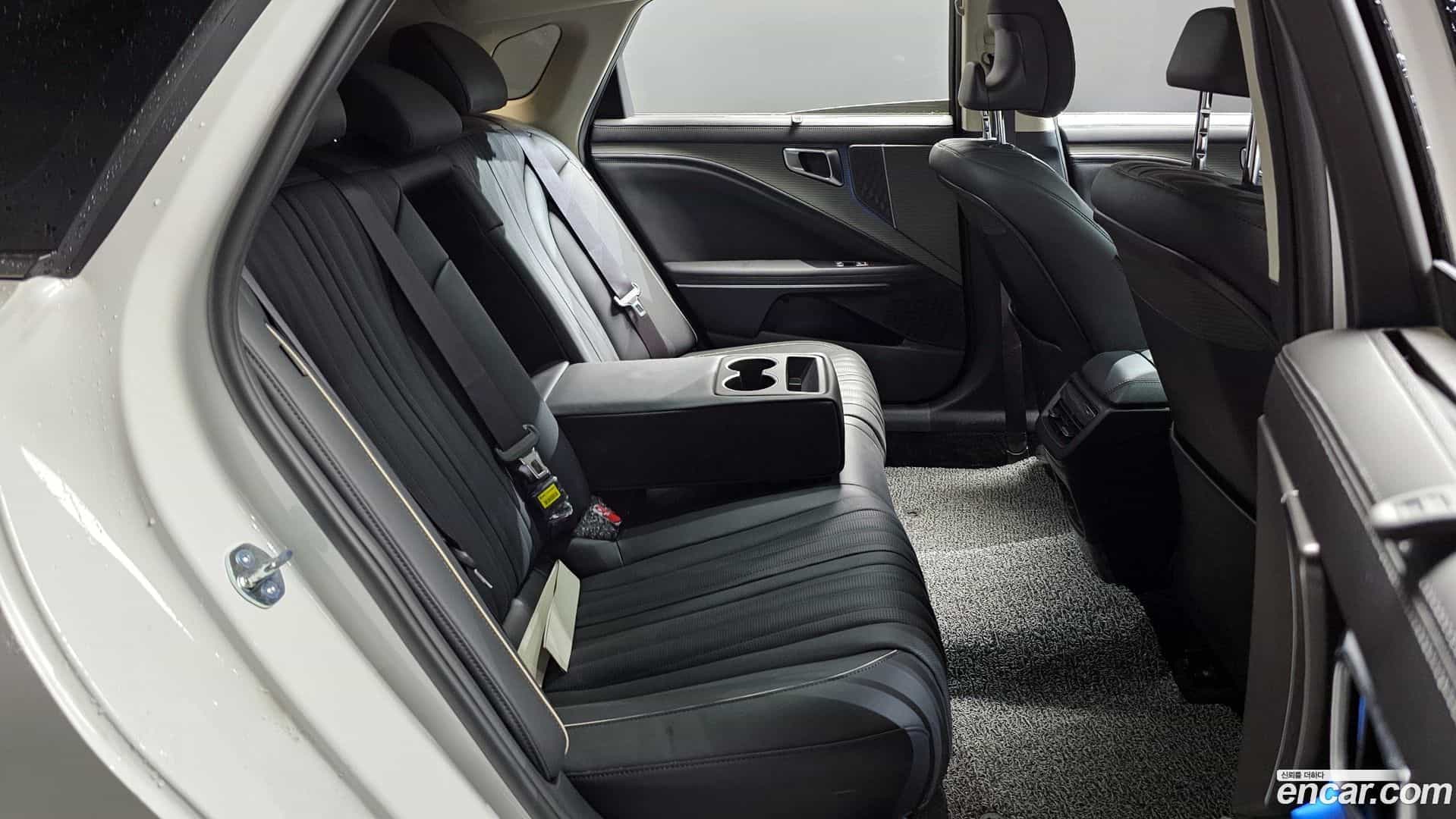 K8 Kia 2025.6-OPTION-015