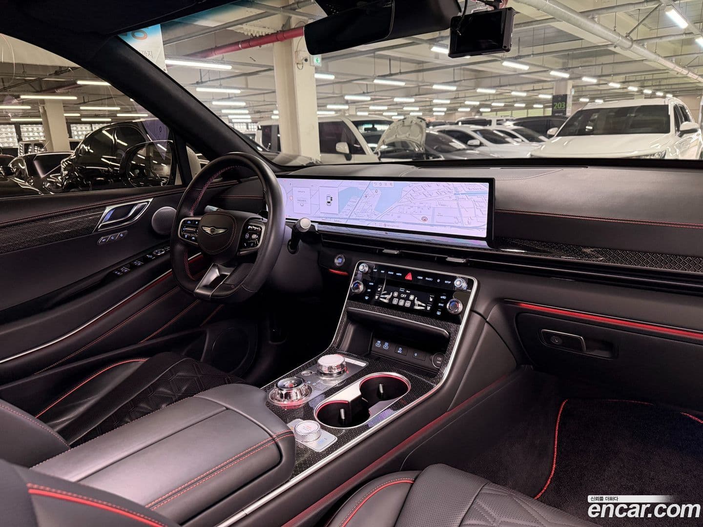 Main__Slider__Photo:GV80 Genesis 2024.1-8