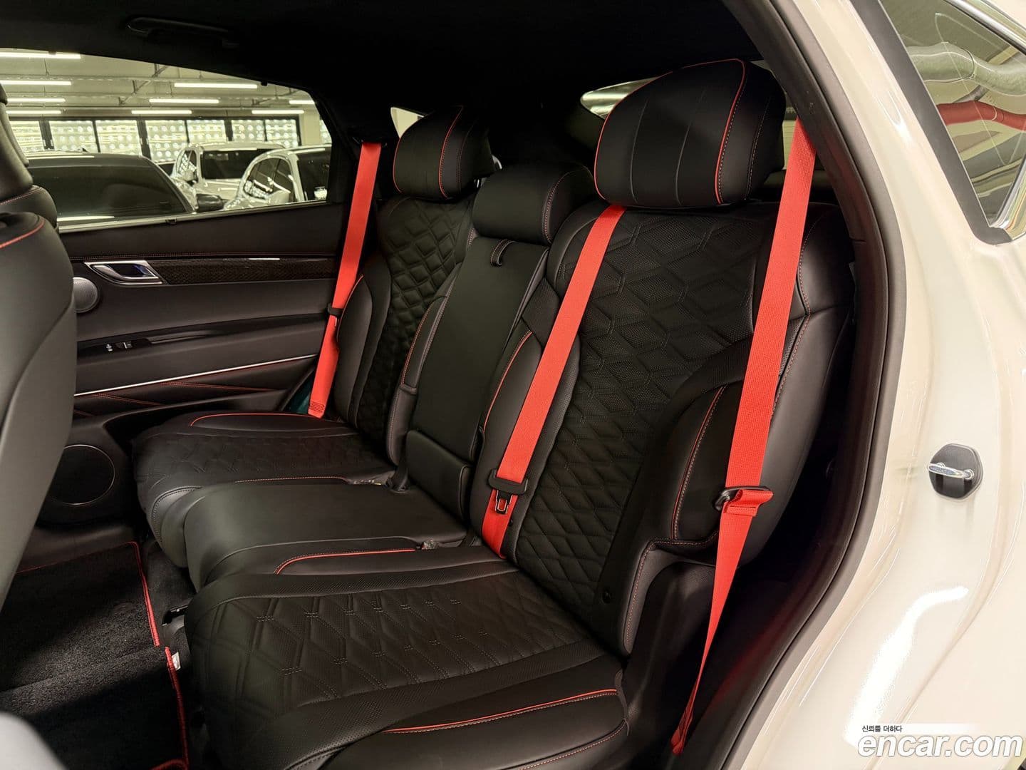 Main__Slider__Photo:GV80 Genesis 2024.1-14