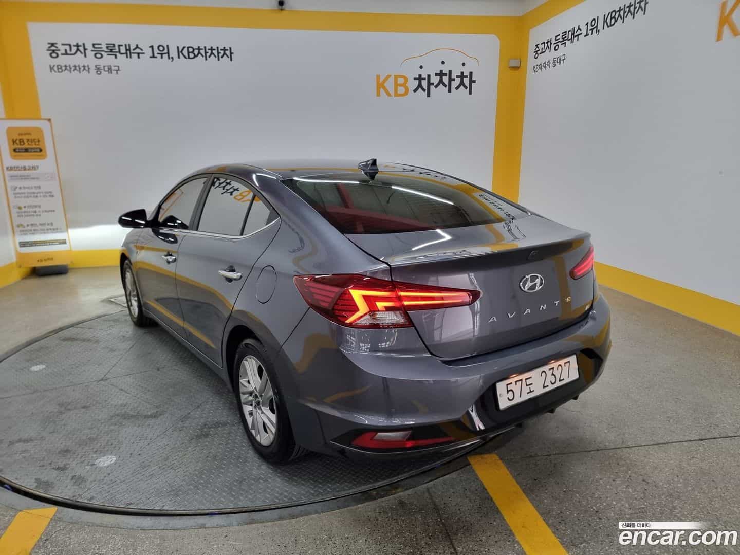 AVANTE Hyundai 2019.3-OUTER-002