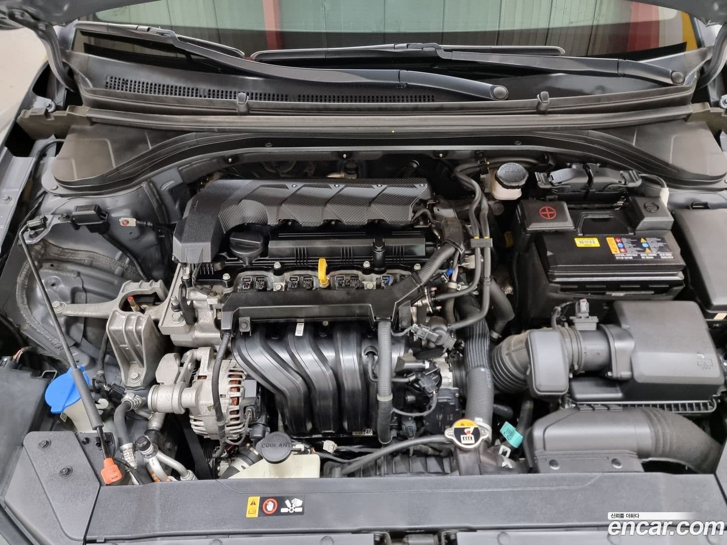 Main__Slider__Photo:AVANTE Hyundai 2019.3-5