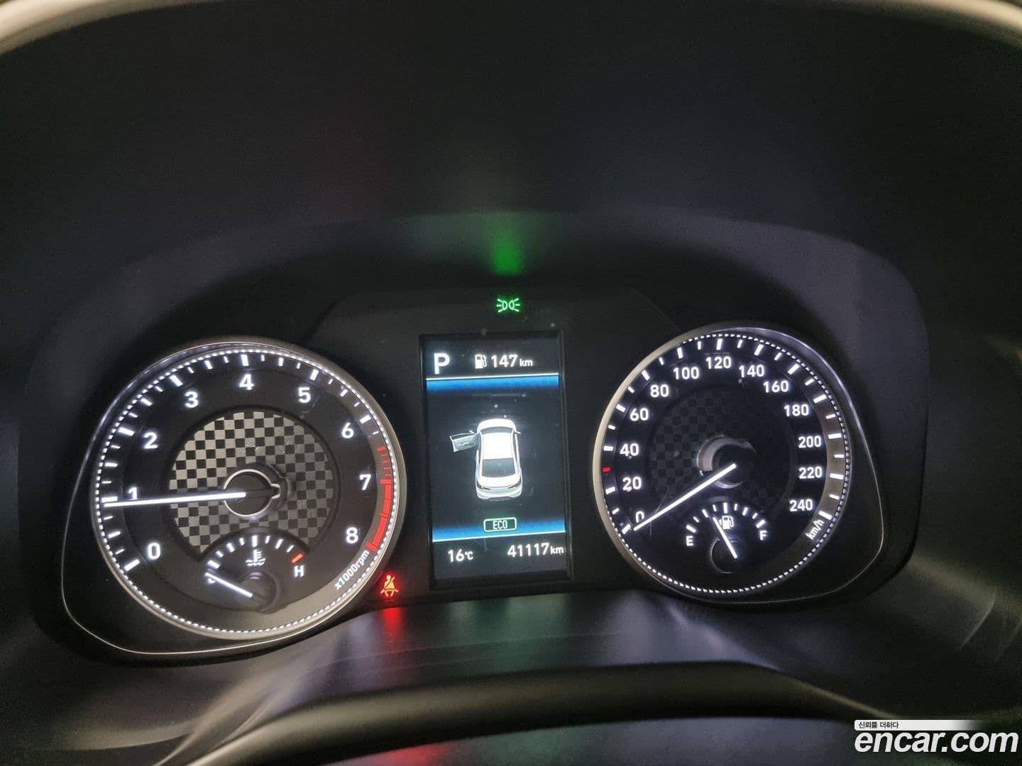 Main__Slider__Photo:AVANTE Hyundai 2019.3-7