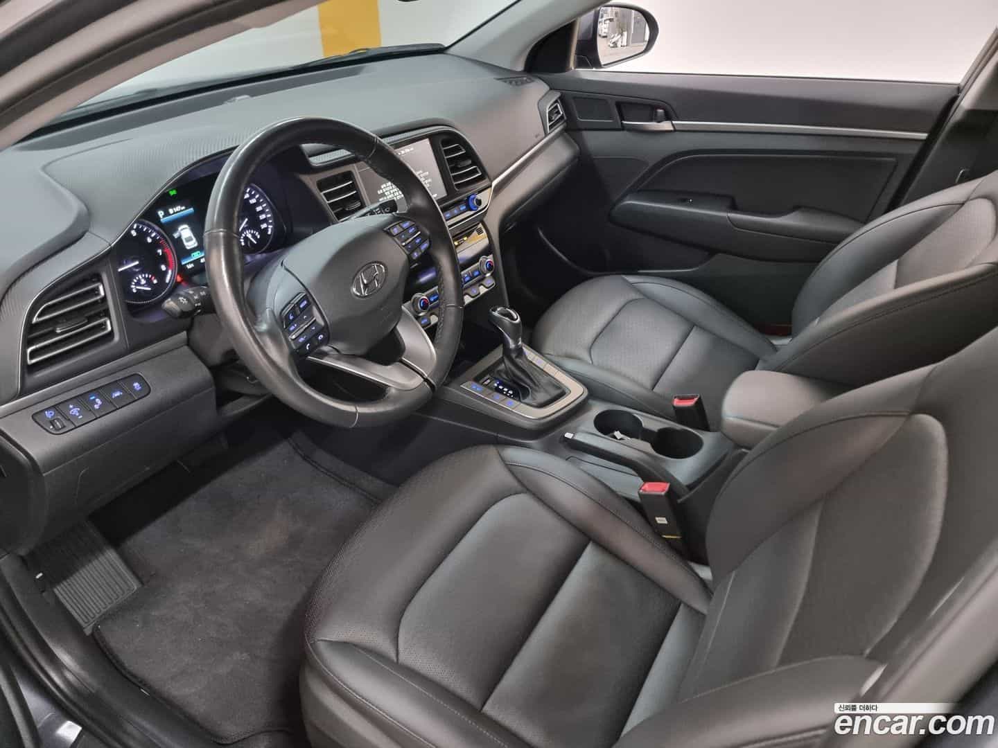 AVANTE Hyundai 2019.3-OPTION-015