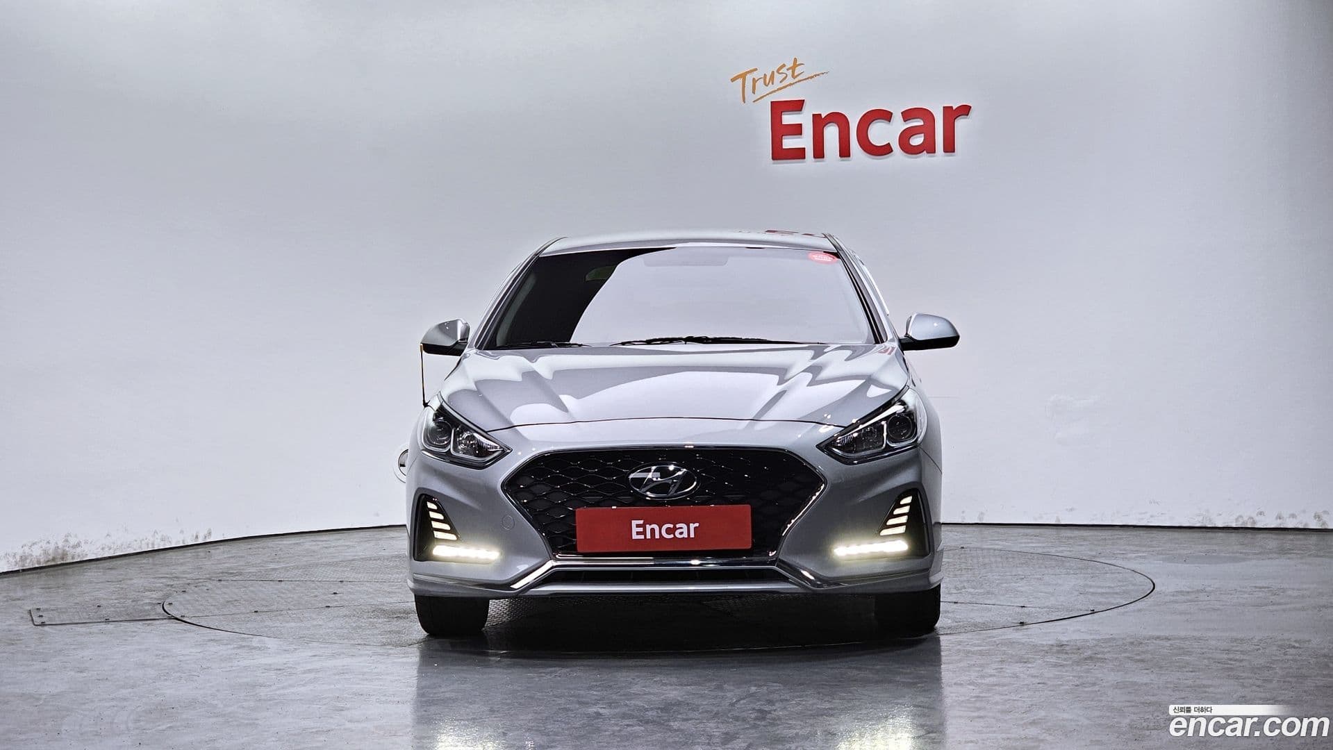 Main__Slider__Photo:Sonata Hyundai 2023.4-2