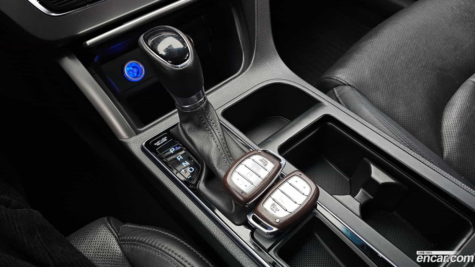 Sonata Hyundai 2014.6-INNER-009