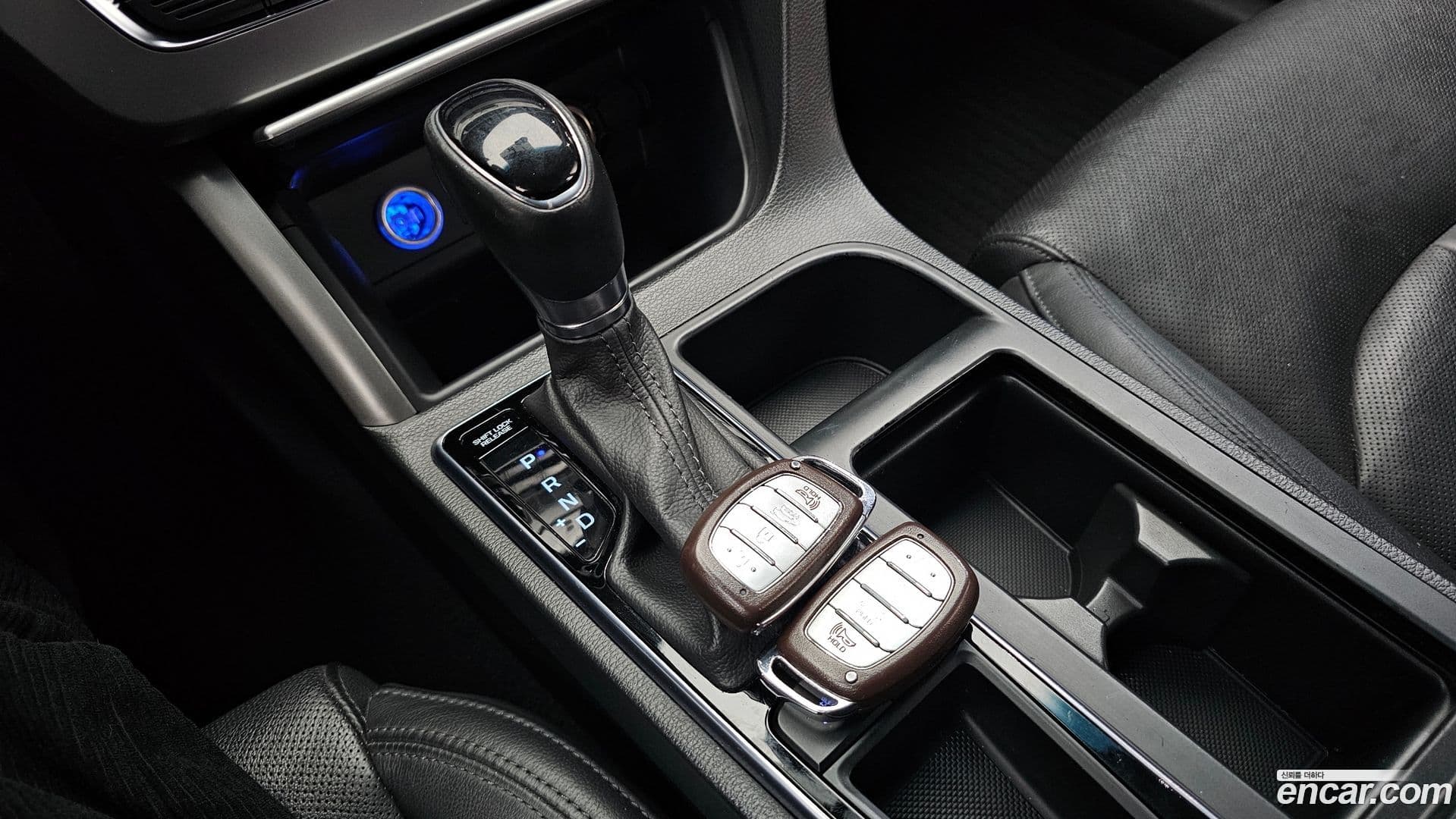 Main__Slider__Photo:Sonata Hyundai 2014.6-8