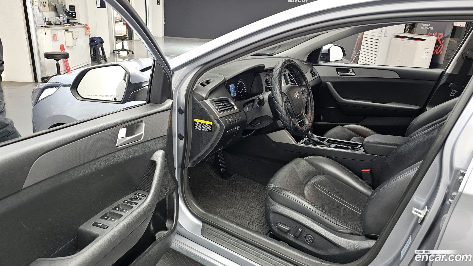 Main__Slider__Photo:Sonata Hyundai 2014.6-9