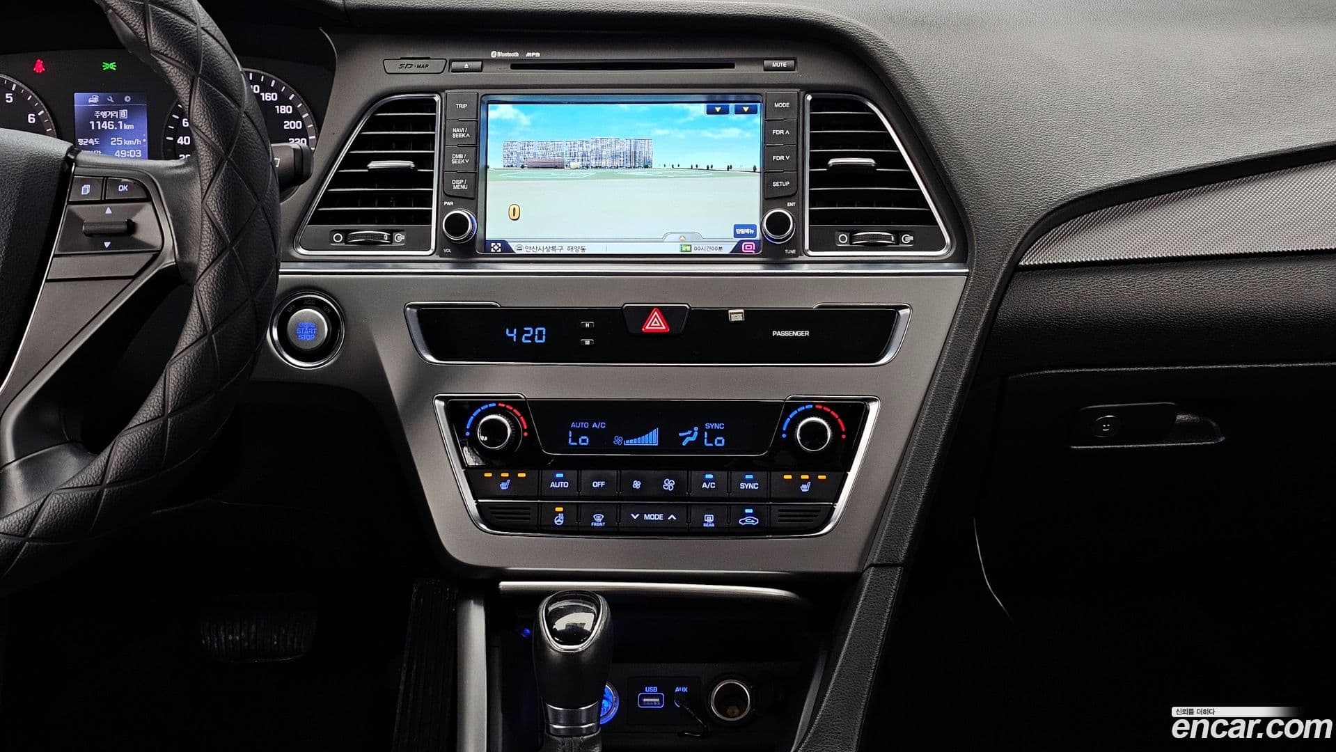 Main__Slider__Photo:Sonata Hyundai 2014.6-19