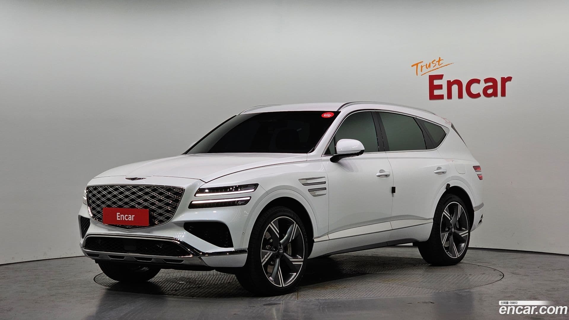 Main__Slider__Photo:GV80 Genesis 2024.1-0