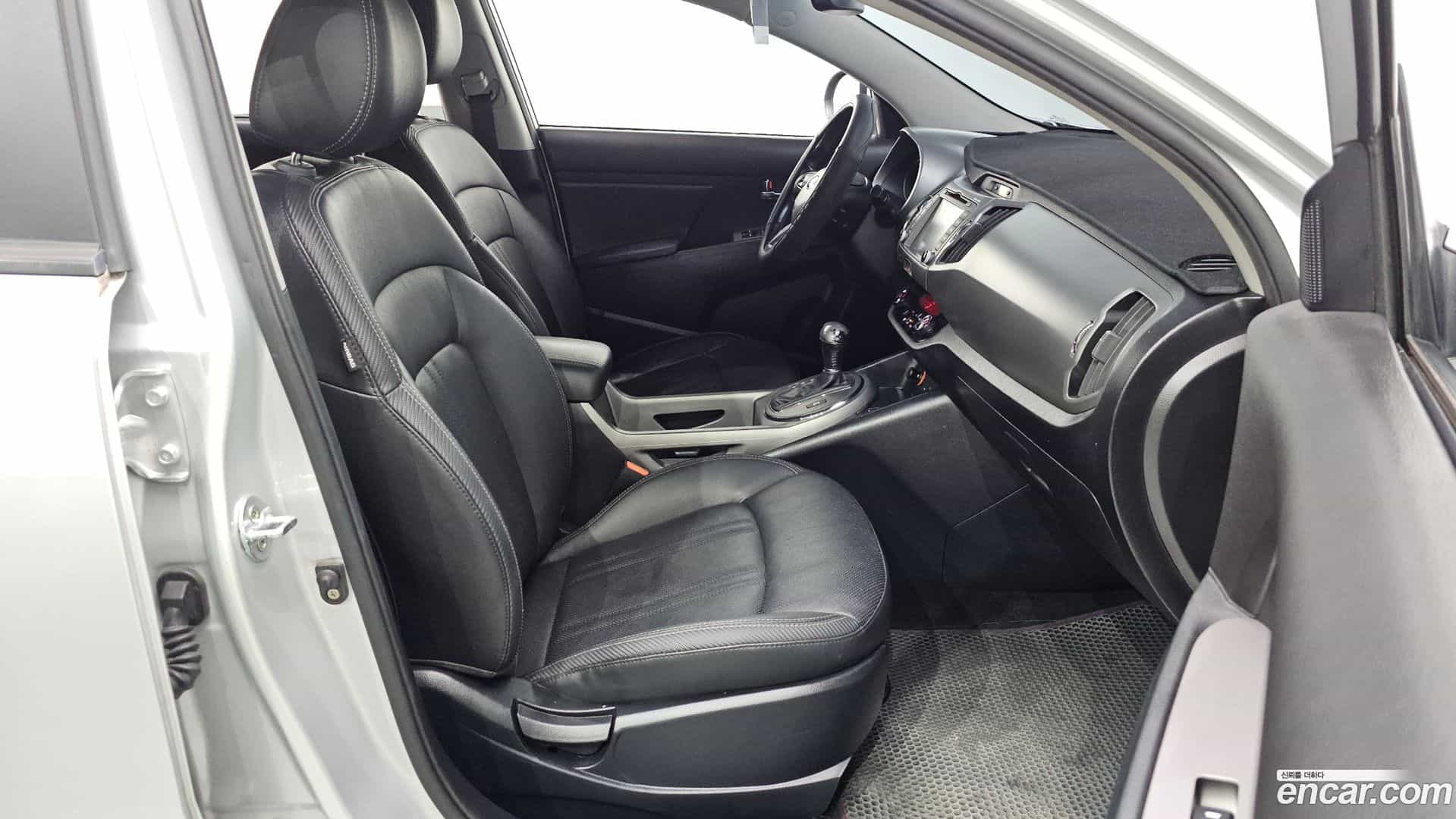 Sportage Kia 2014.8-OPTION-015