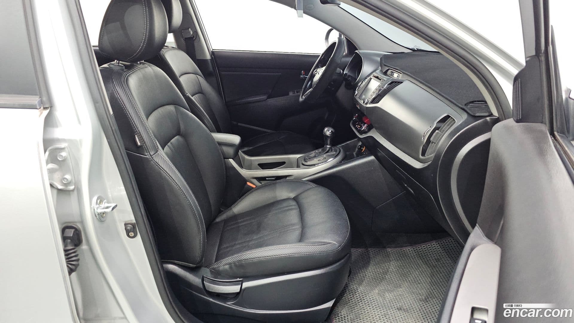 Main__Slider__Photo:Sportage Kia 2014.8-10