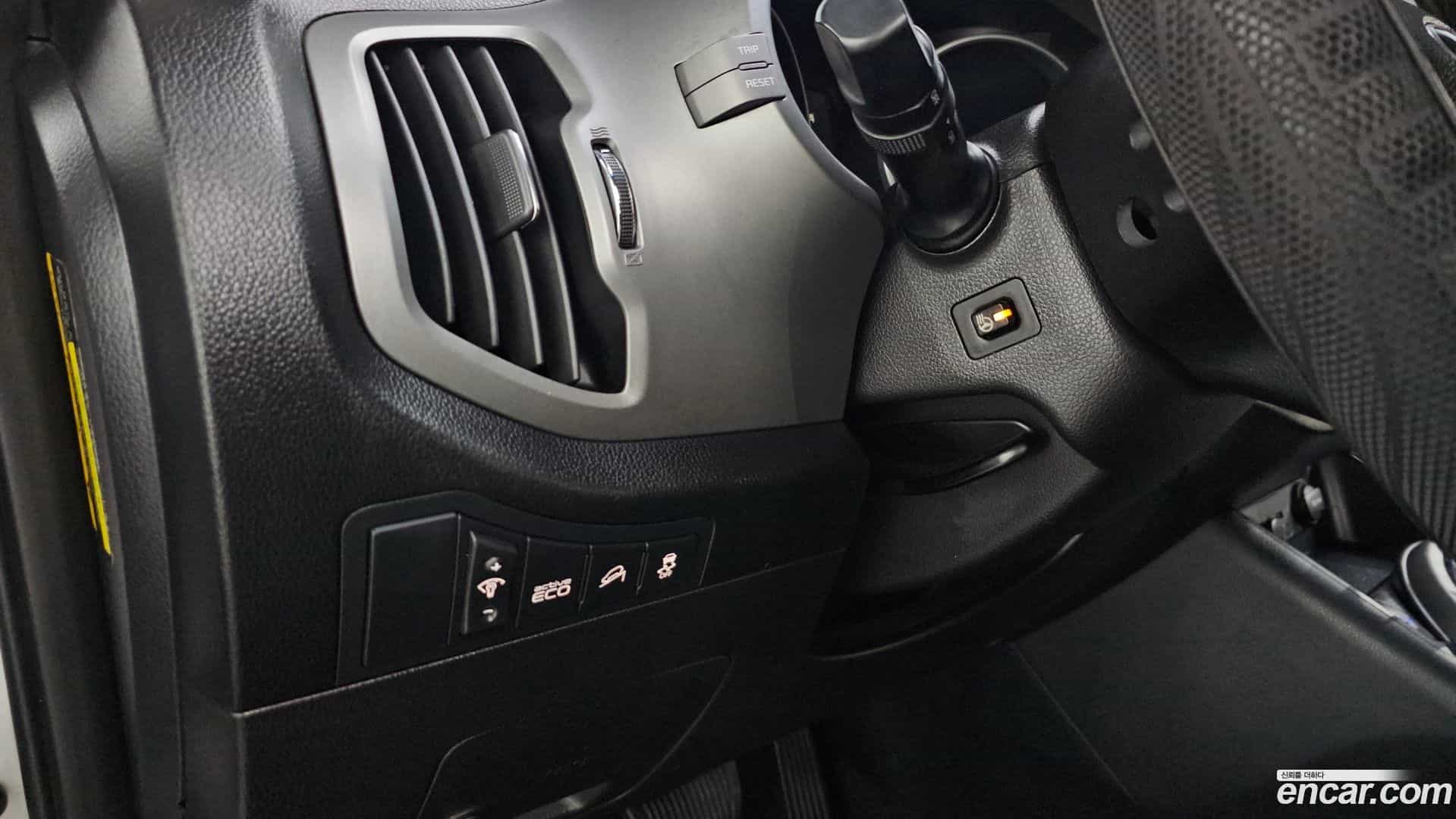 Sportage Kia 2014.8-OPTION-021