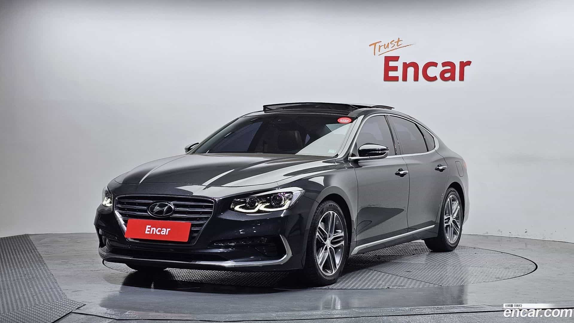 Grandeur Hyundai 2017.3-OUTER-001