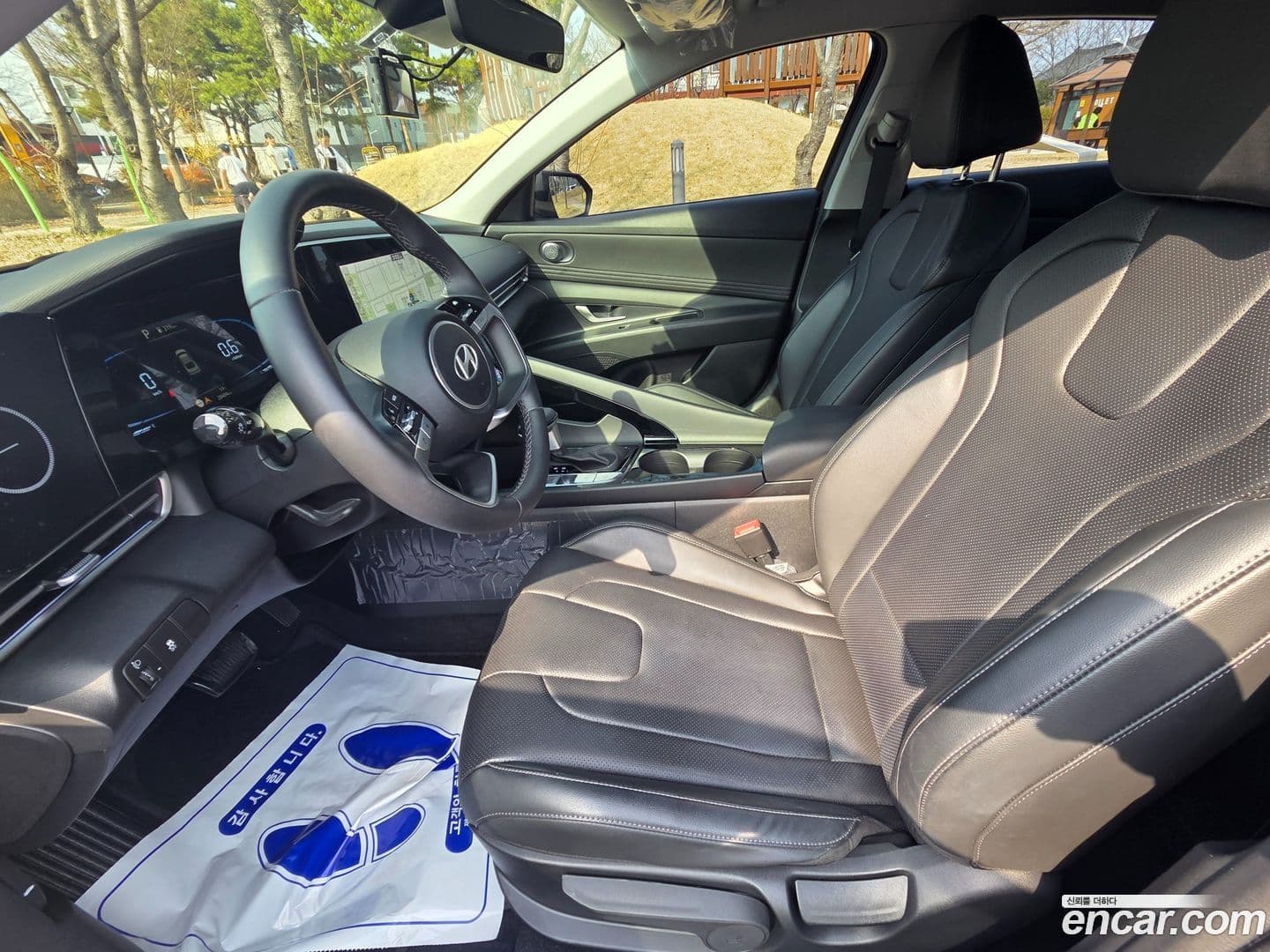 Main__Slider__Photo:AVANTE Hyundai 2023.4-9