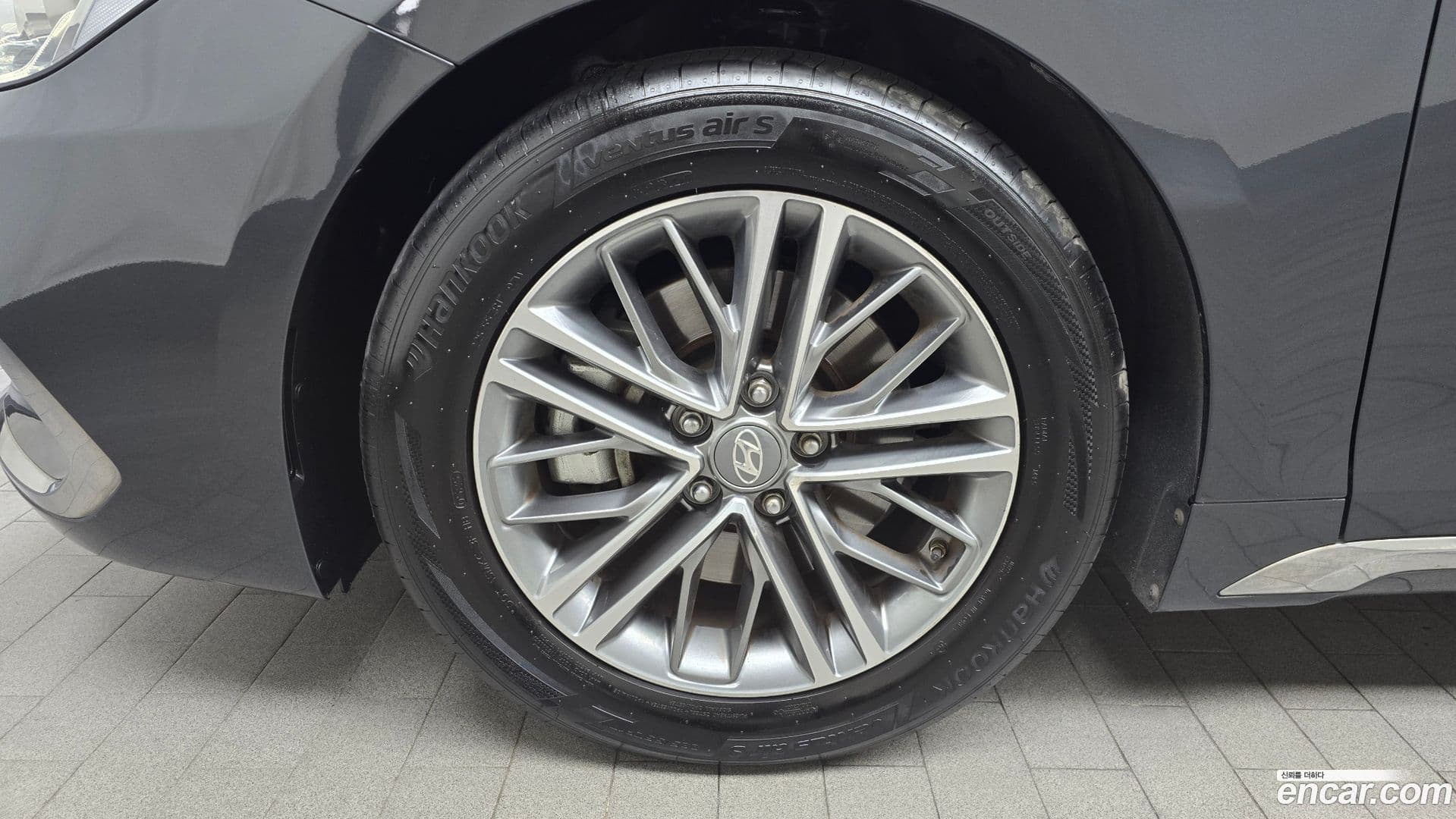 Main__Slider__Photo:Grandeur Hyundai 2016.11-4