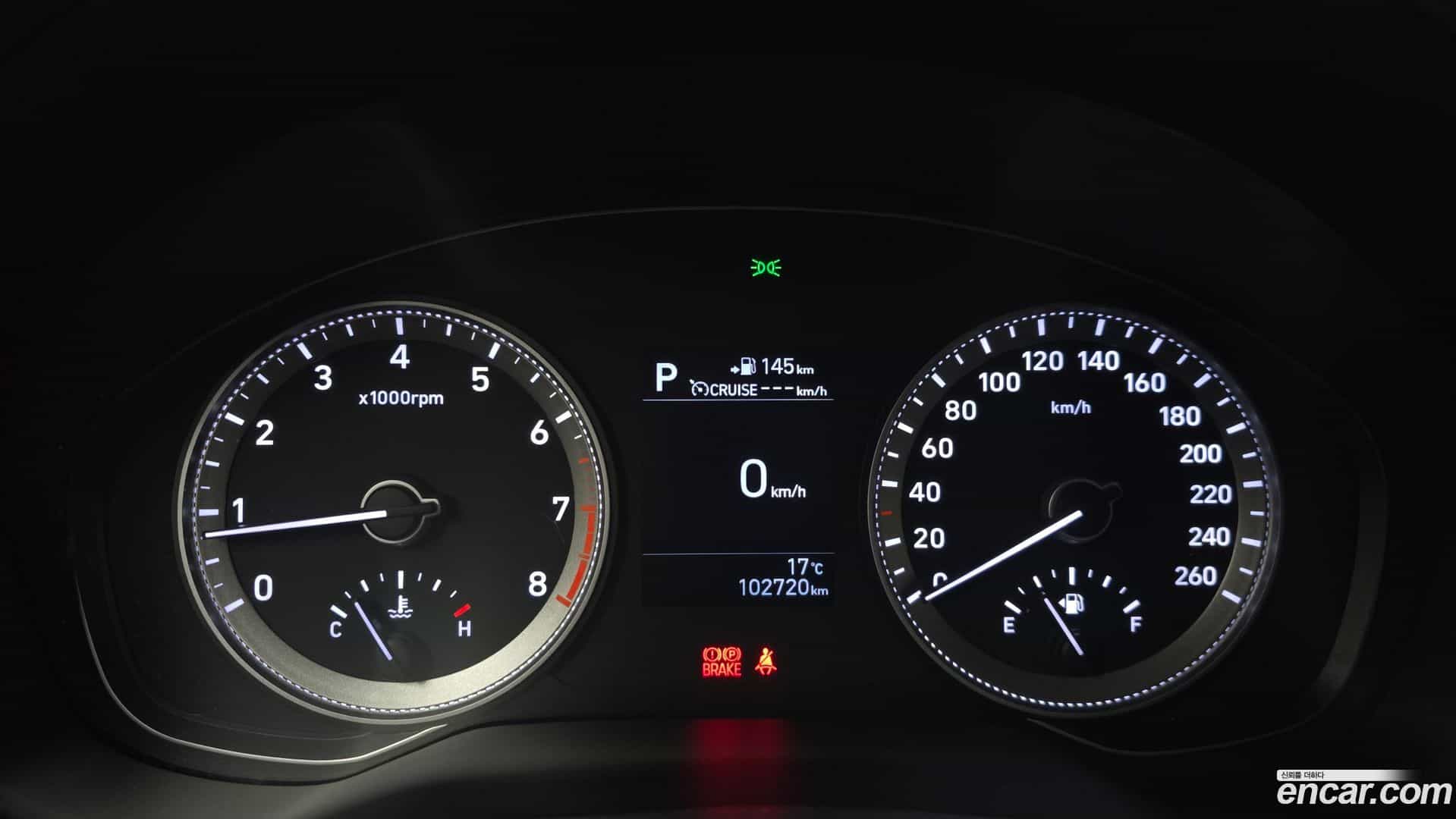 Grandeur Hyundai 2016.11-INNER-008