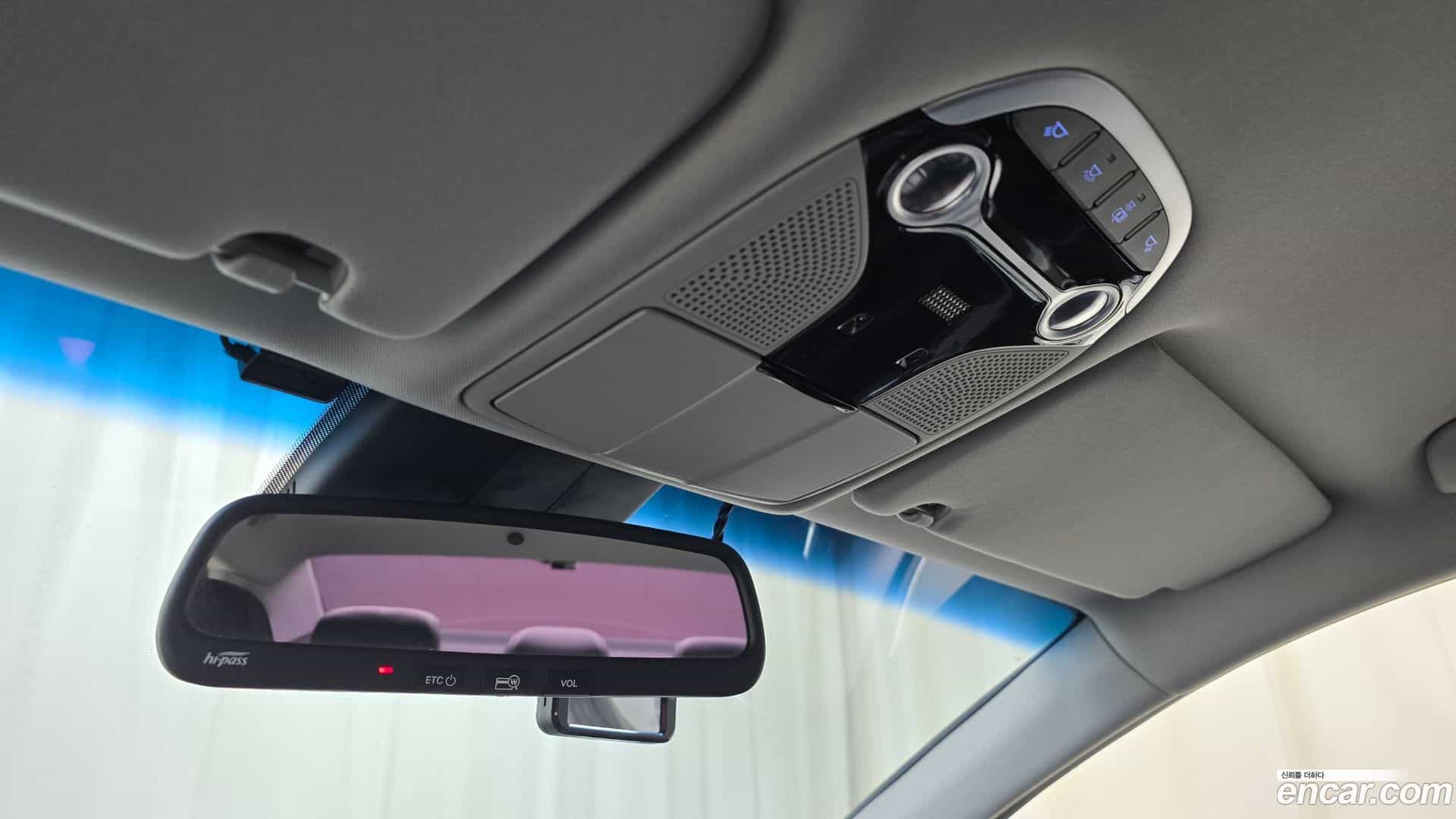 Grandeur Hyundai 2016.11-OPTION-020