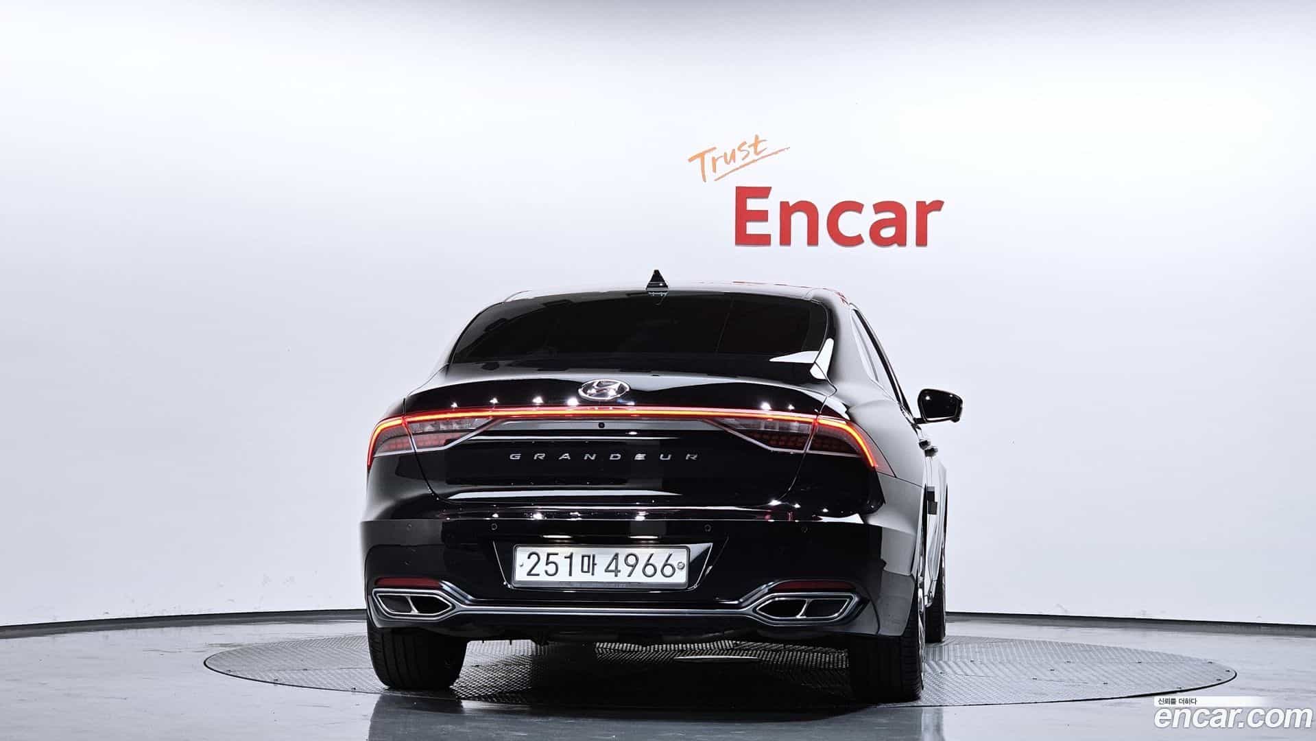 Grandeur Hyundai 2019.11-OUTER-004