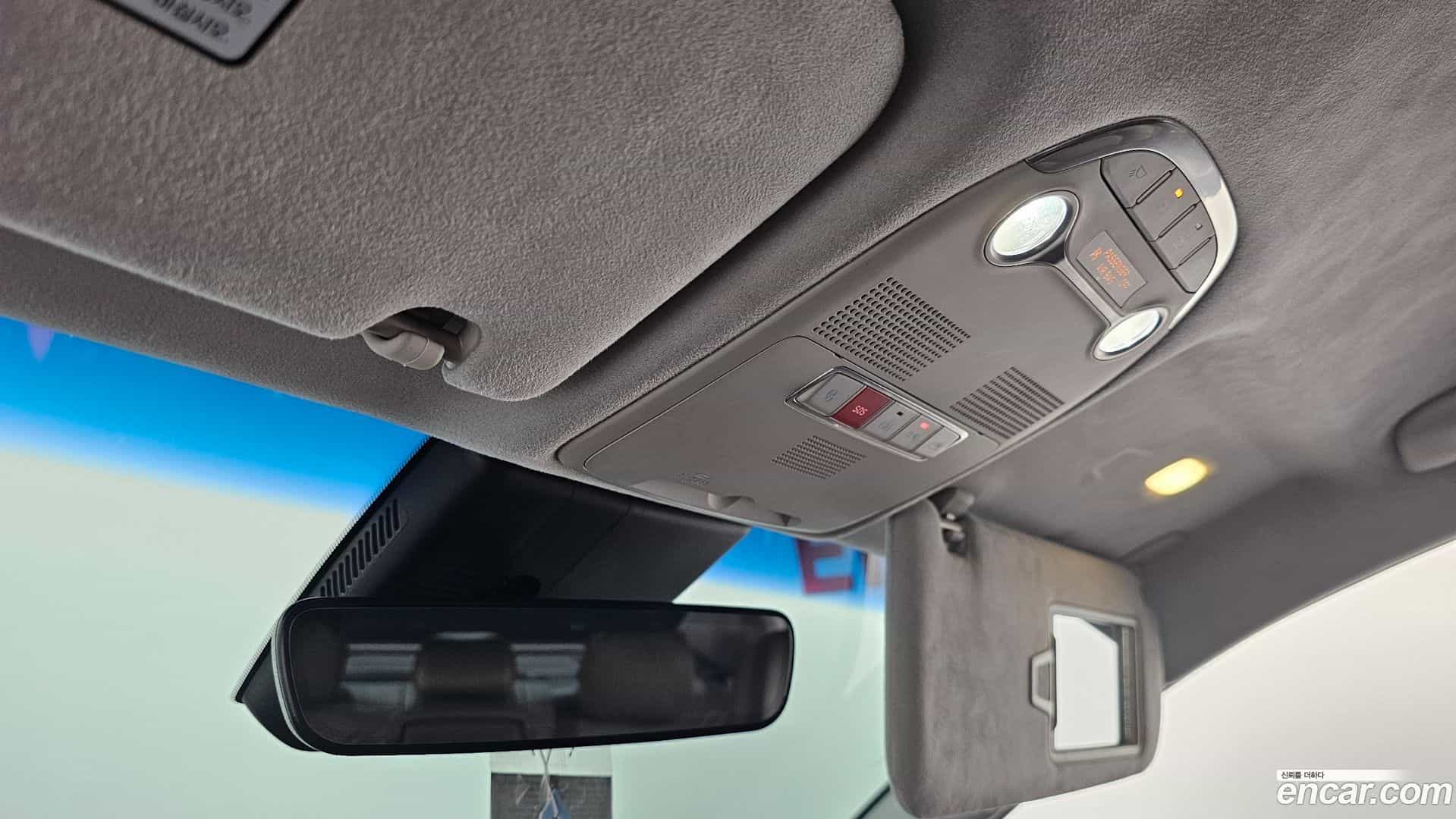 Grandeur Hyundai 2019.11-OPTION-023