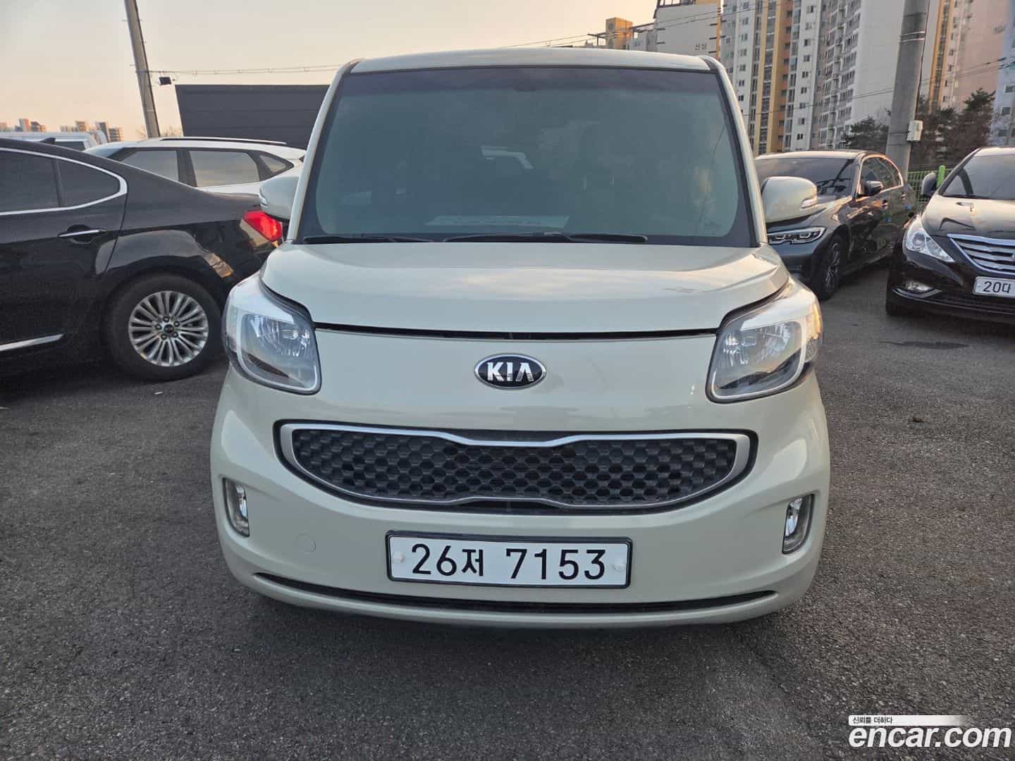 RAY Kia 2014.4-OUTER-001