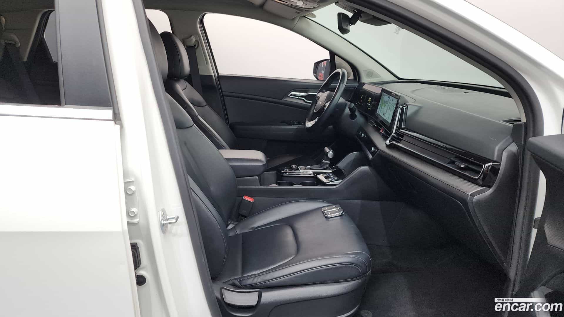 Sportage Kia 2023.8-OPTION-015