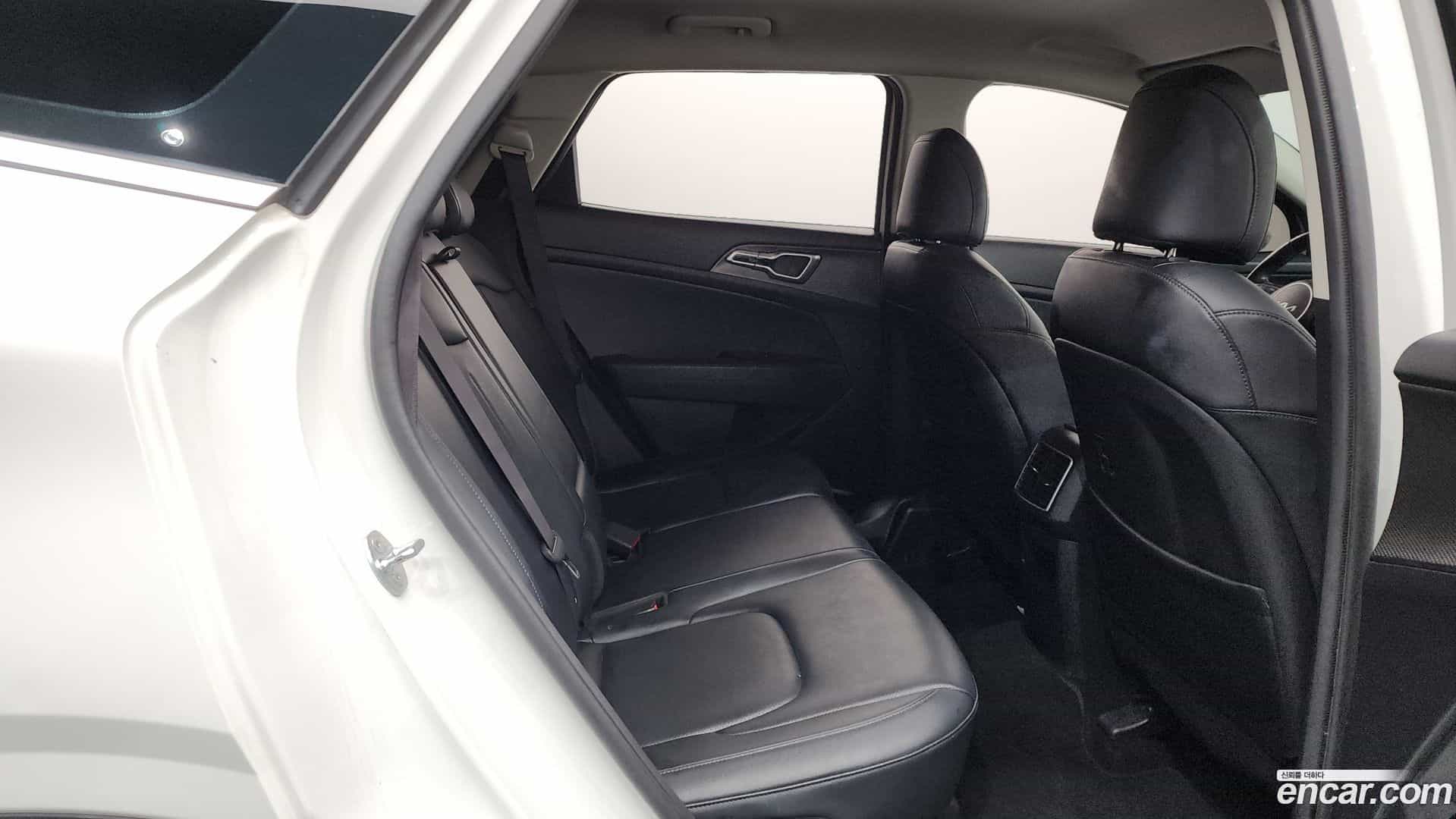 Sportage Kia 2023.8-OPTION-016