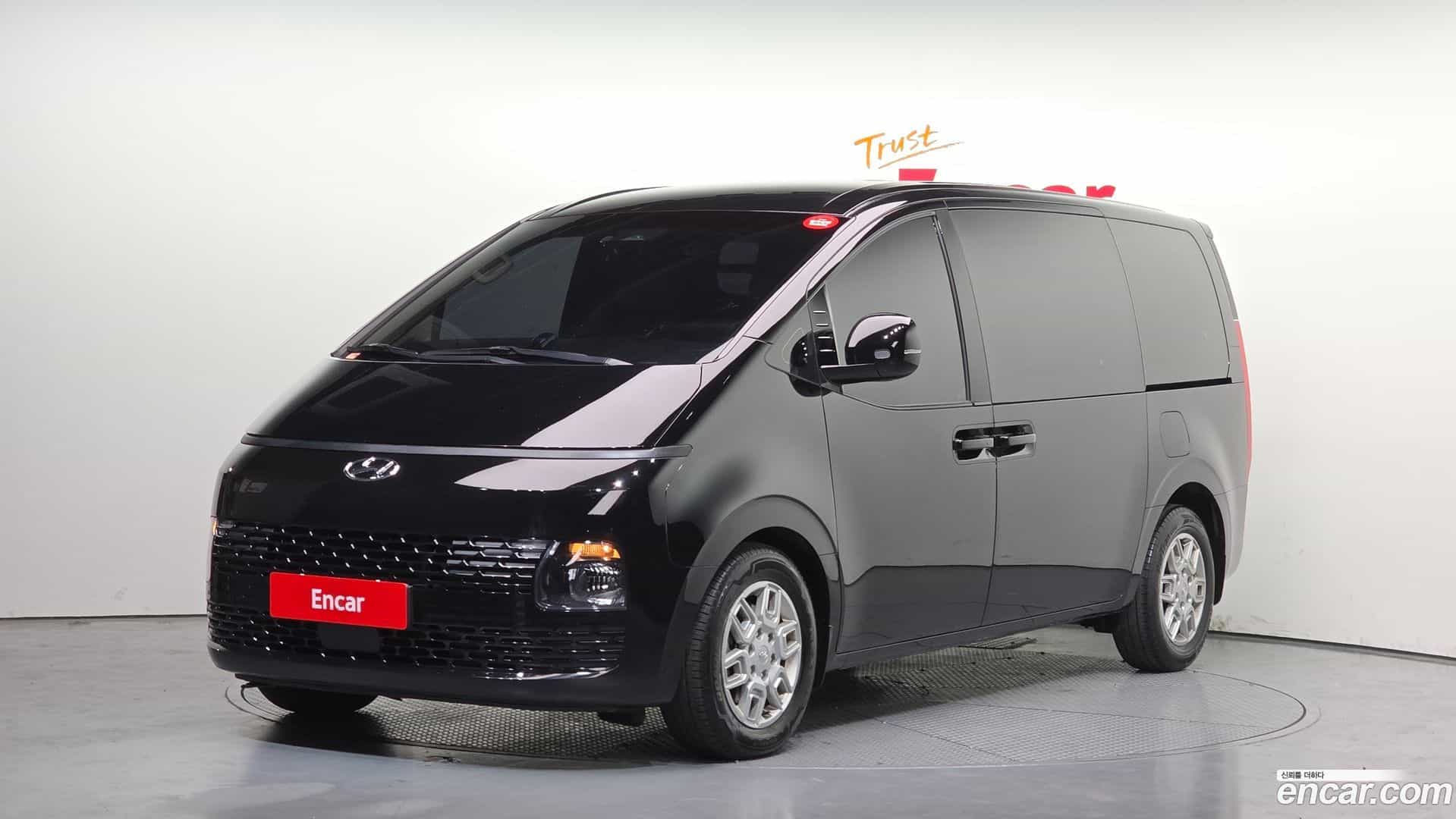 Staria Hyundai 2022.4-OUTER-001