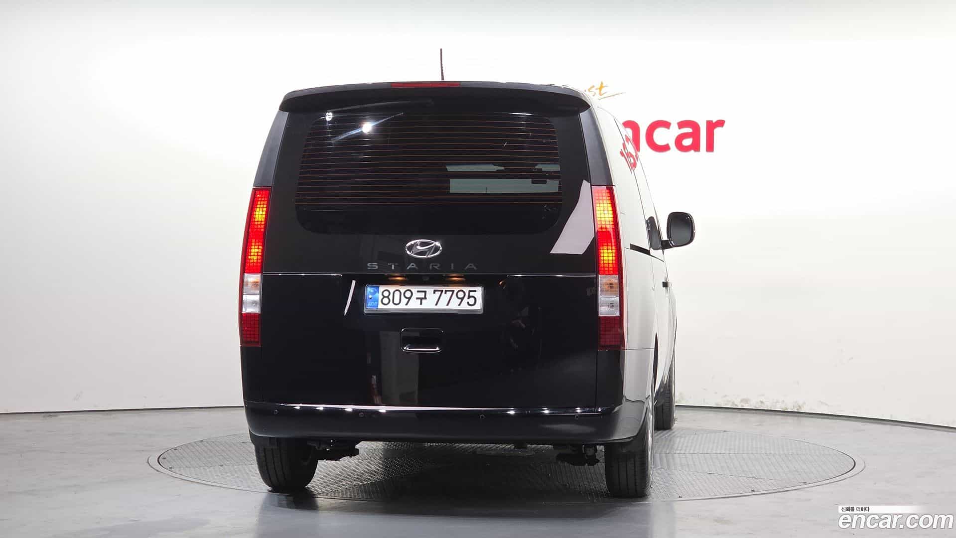 Staria Hyundai 2022.4-OUTER-004