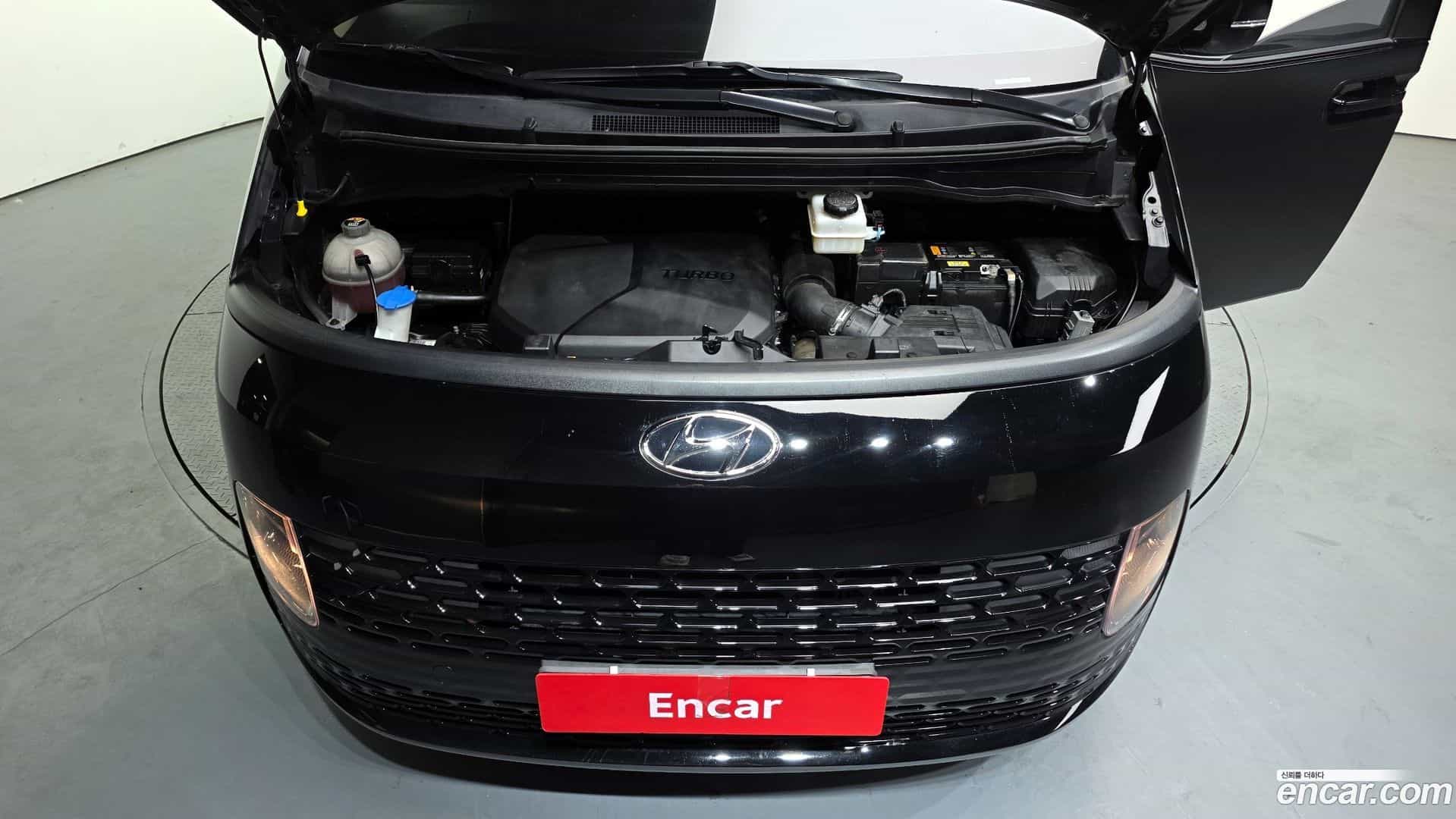 Staria Hyundai 2022.4-OUTER-006