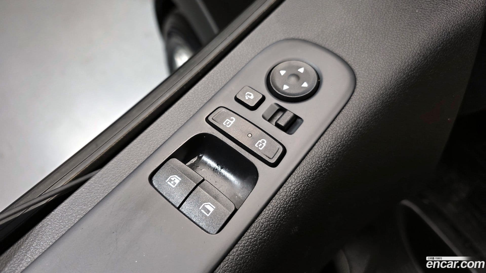 Main__Slider__Photo:Staria Hyundai 2022.4-13