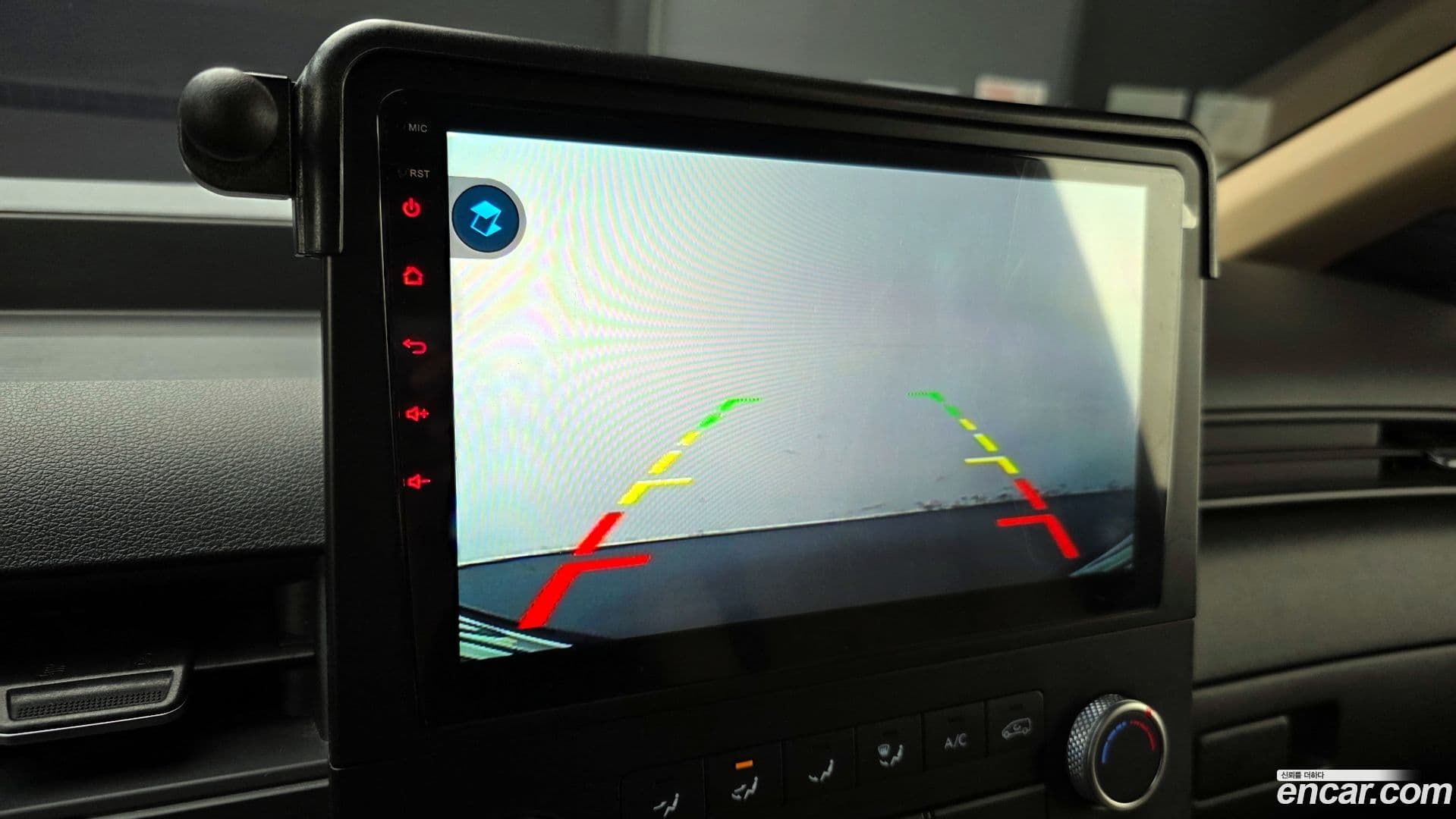 Main__Slider__Photo:Staria Hyundai 2022.4-16