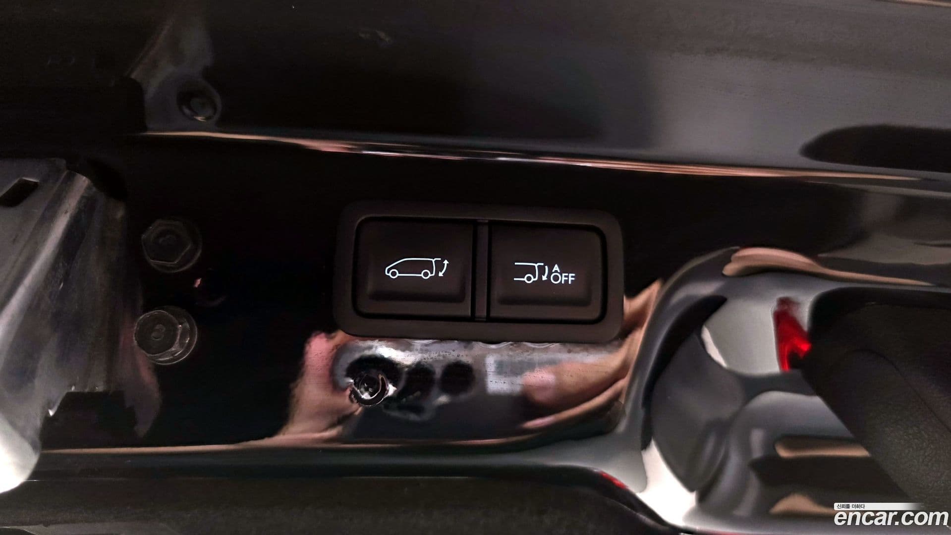 Main__Slider__Photo:Staria Hyundai 2022.4-18