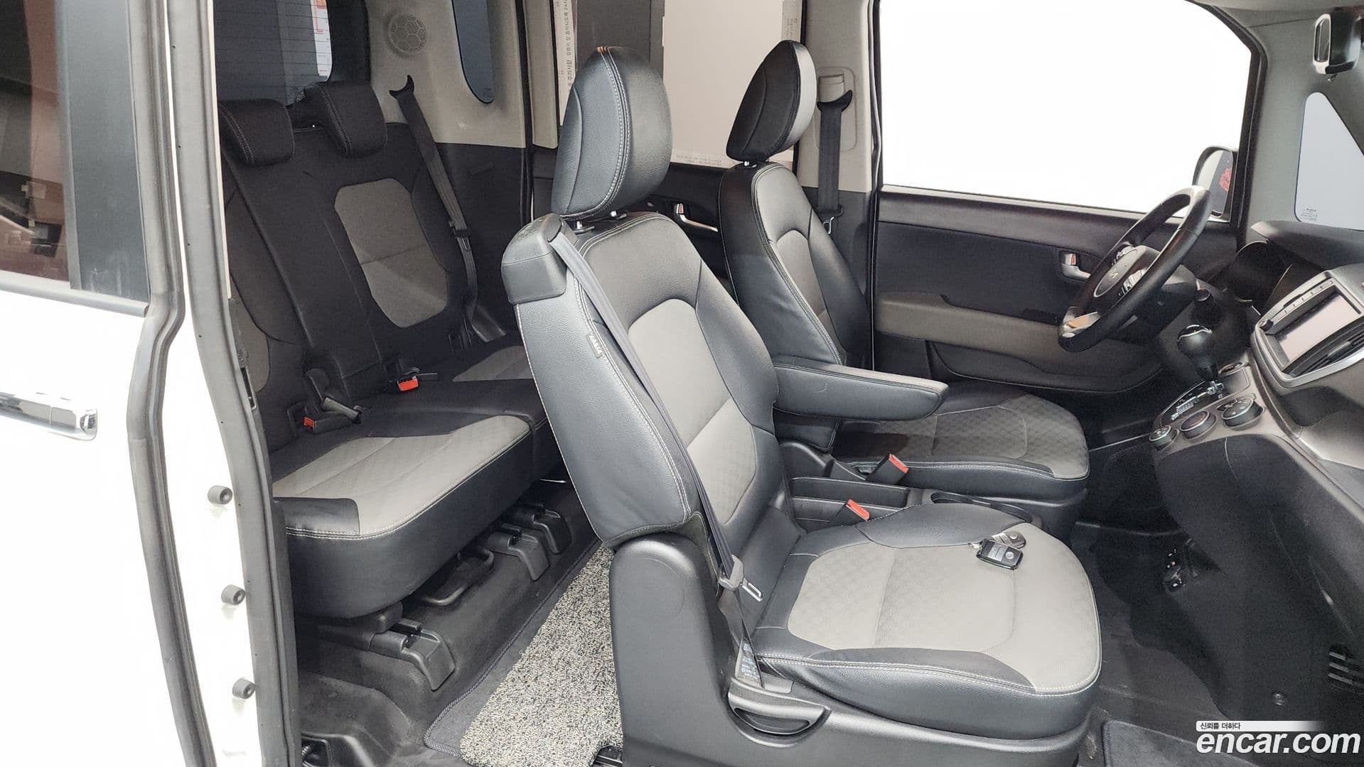 Main__Slider__Photo:RAY Kia 2021.8-11