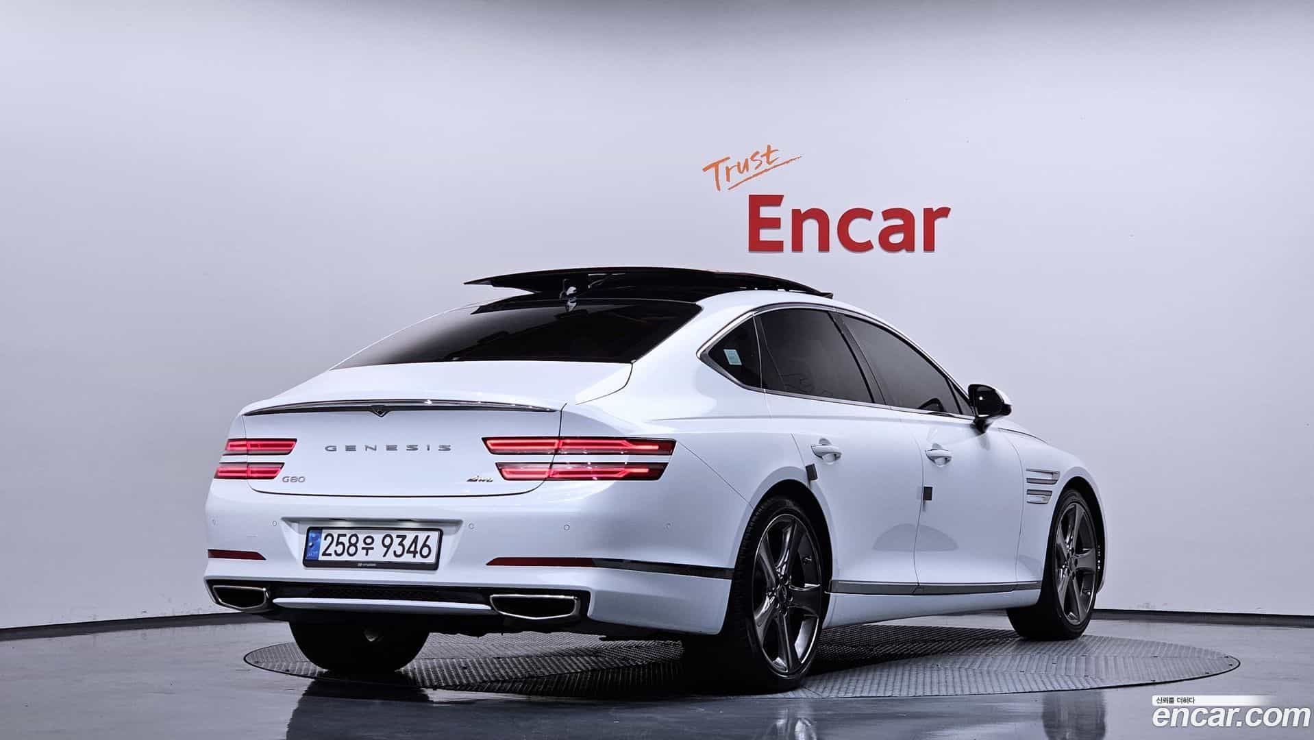 G80 Genesis 2022.5-OUTER-002