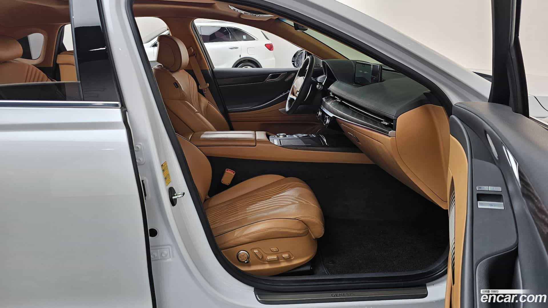 G80 Genesis 2022.5-OPTION-015