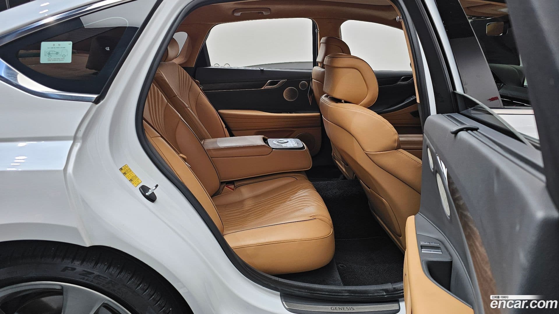 Main__Slider__Photo:G80 Genesis 2022.5-11