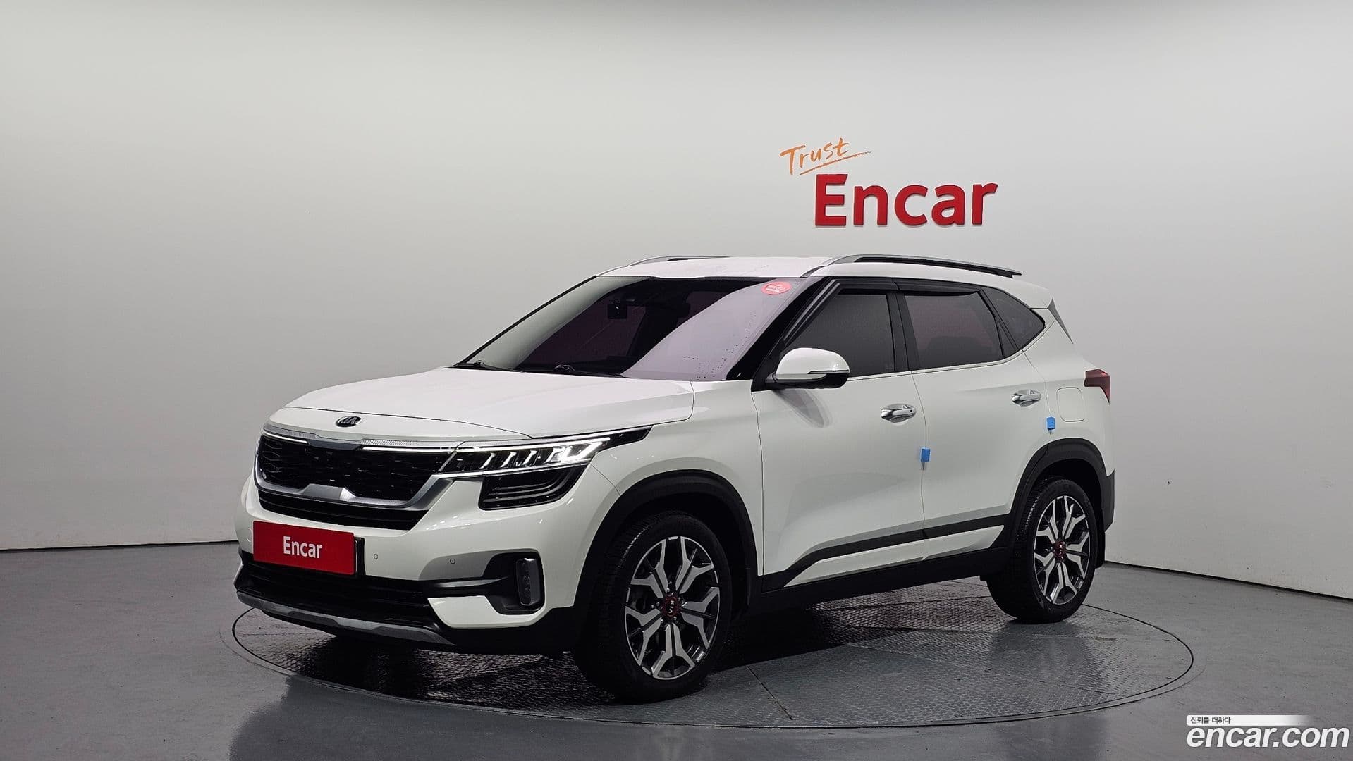 Main__Slider__Photo:Seltos Kia 2021.3-0