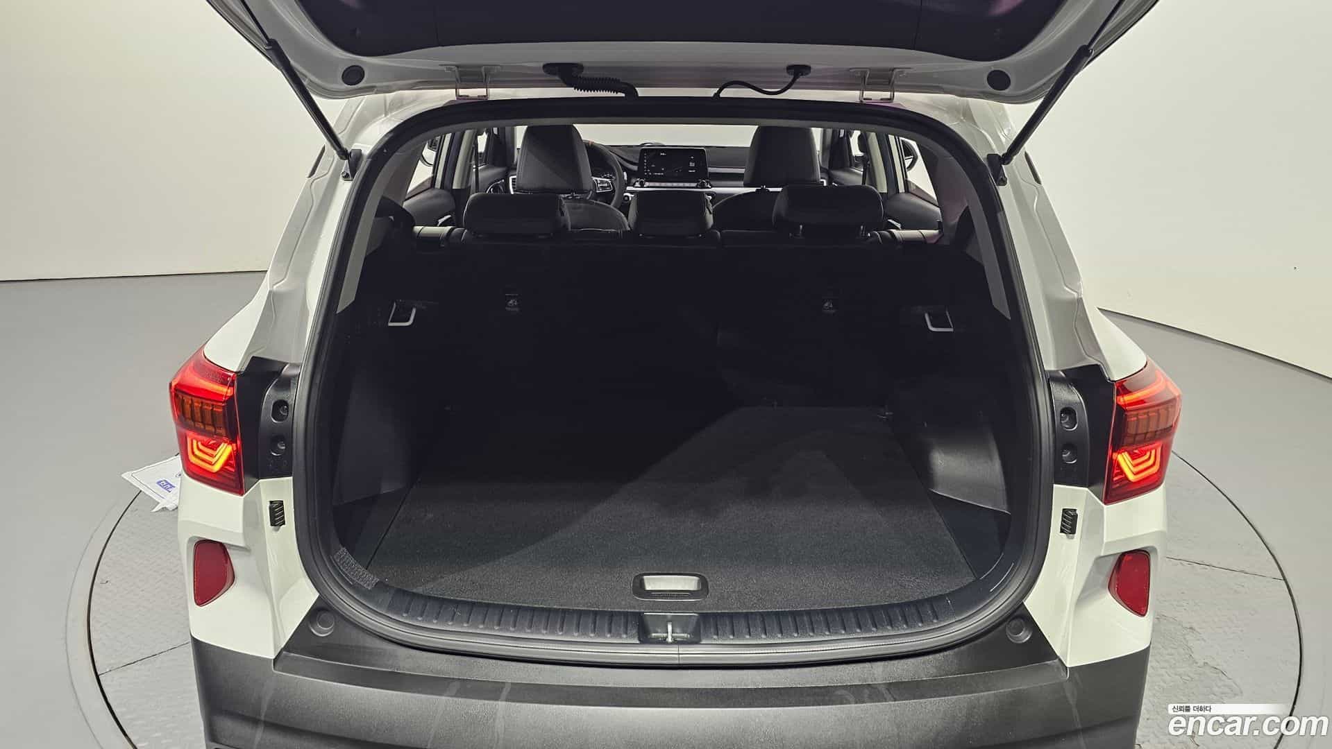 Seltos Kia 2021.3-OPTION-024