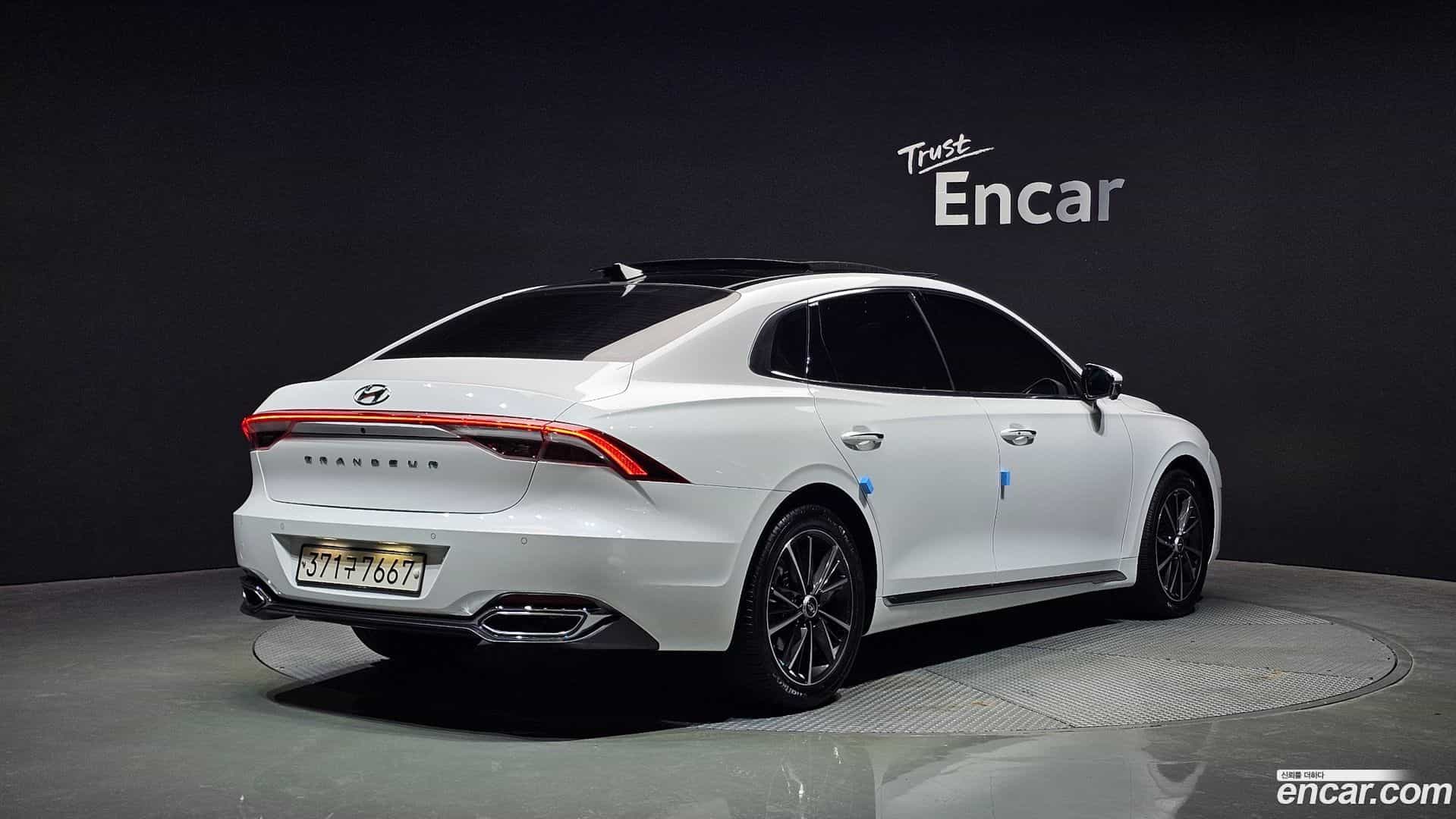 Grandeur Hyundai 2022.9-OUTER-002