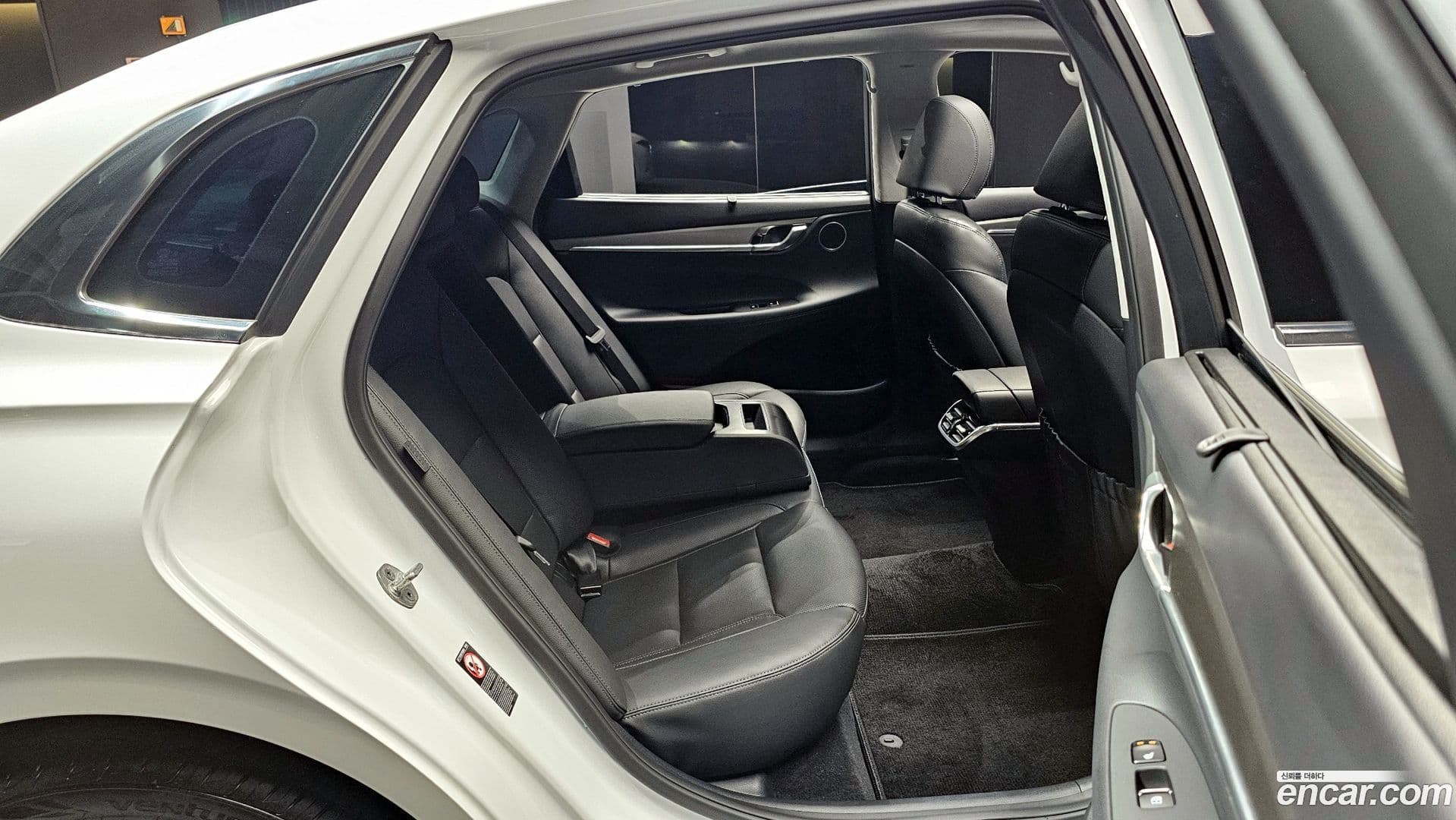 Main__Slider__Photo:Grandeur Hyundai 2022.9-10