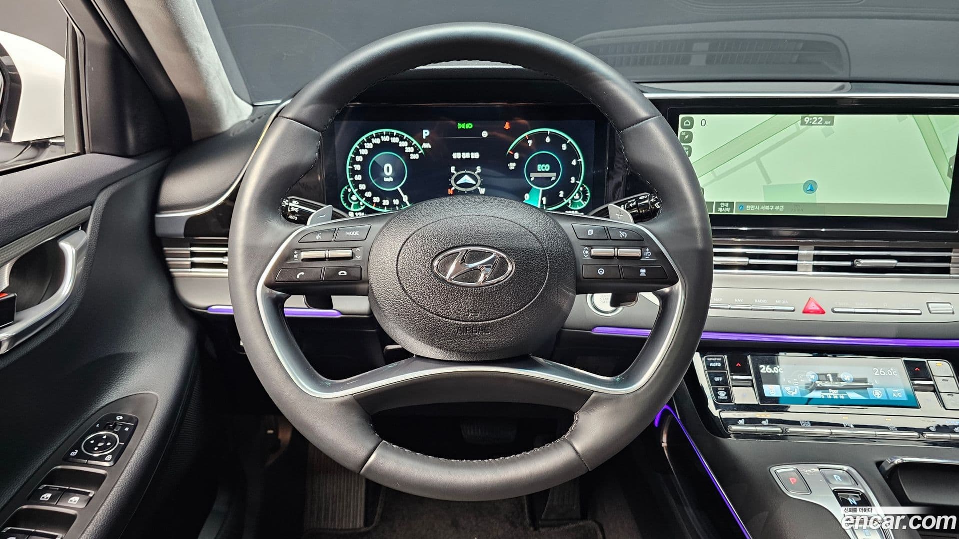 Main__Slider__Photo:Grandeur Hyundai 2022.9-15