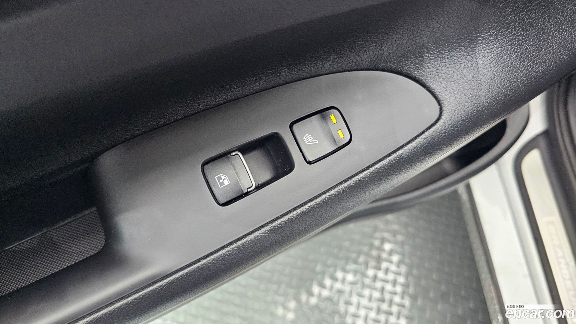 Main__Slider__Photo:Grandeur Hyundai 2022.9-18