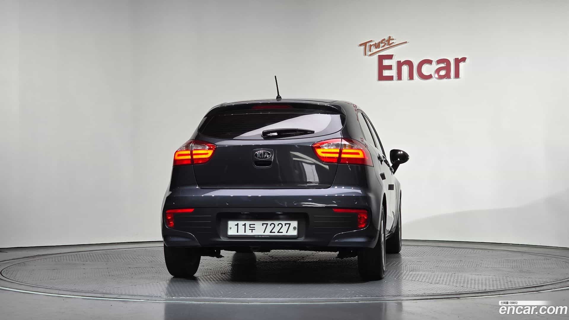 pride Kia 2015.4-OUTER-004