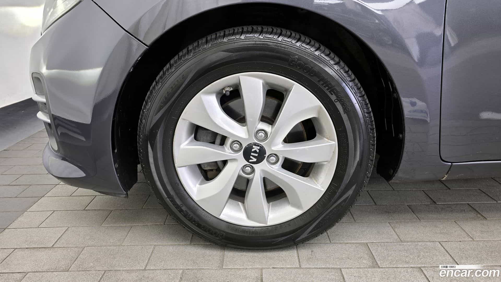 pride Kia 2015.4-OUTER-005